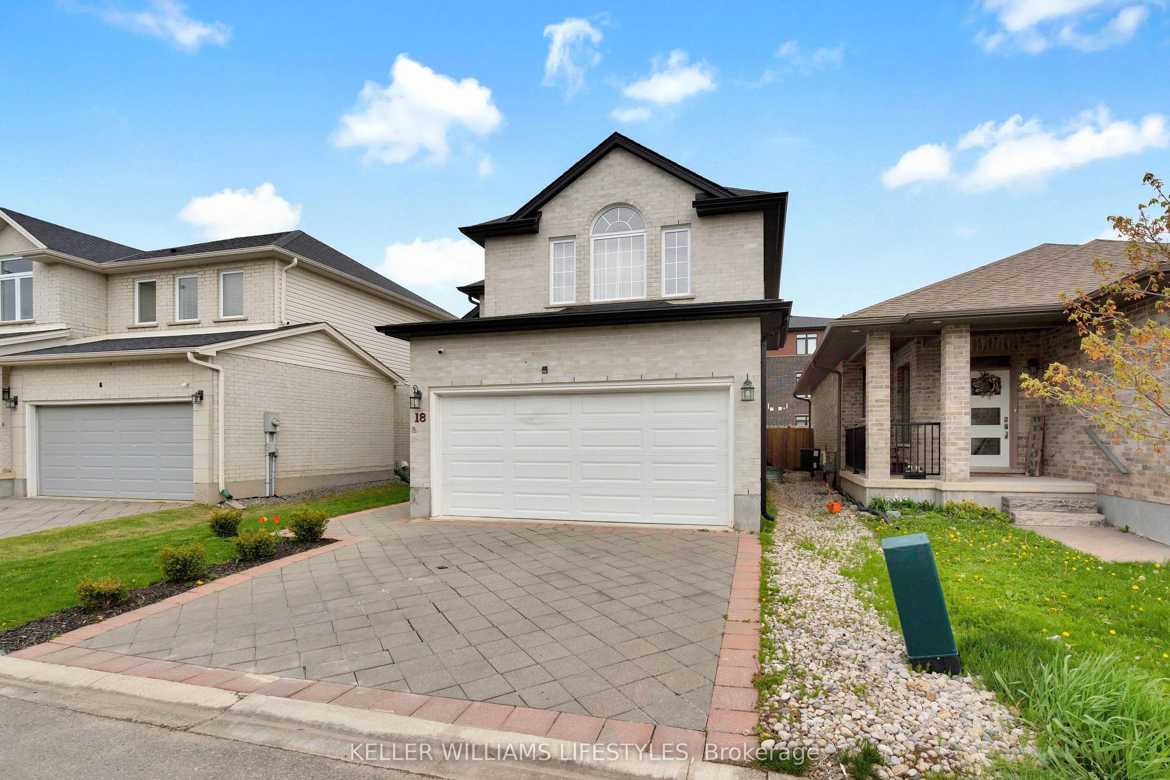 3270 Singleton Avenue #18
