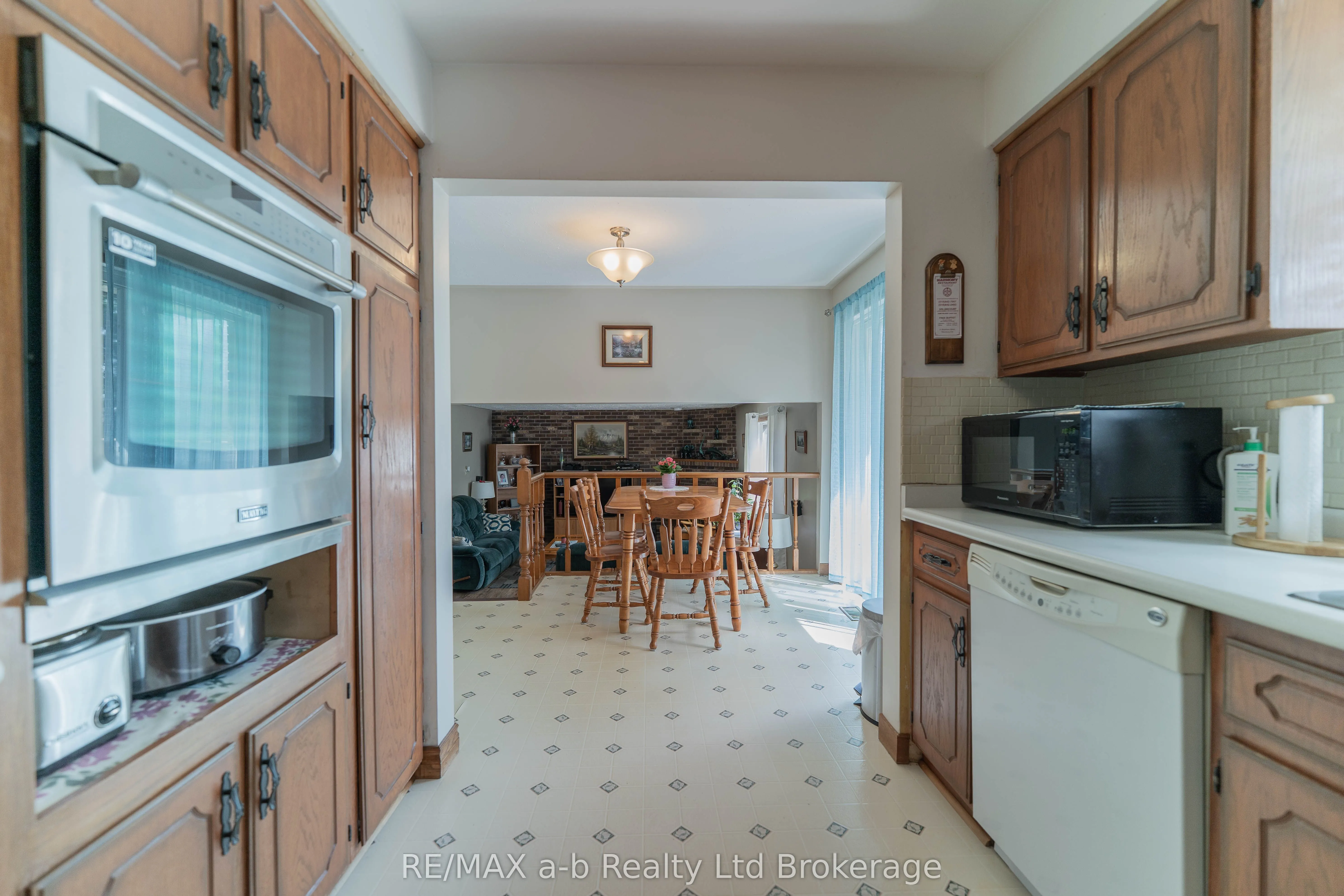 2 Cranberry Road