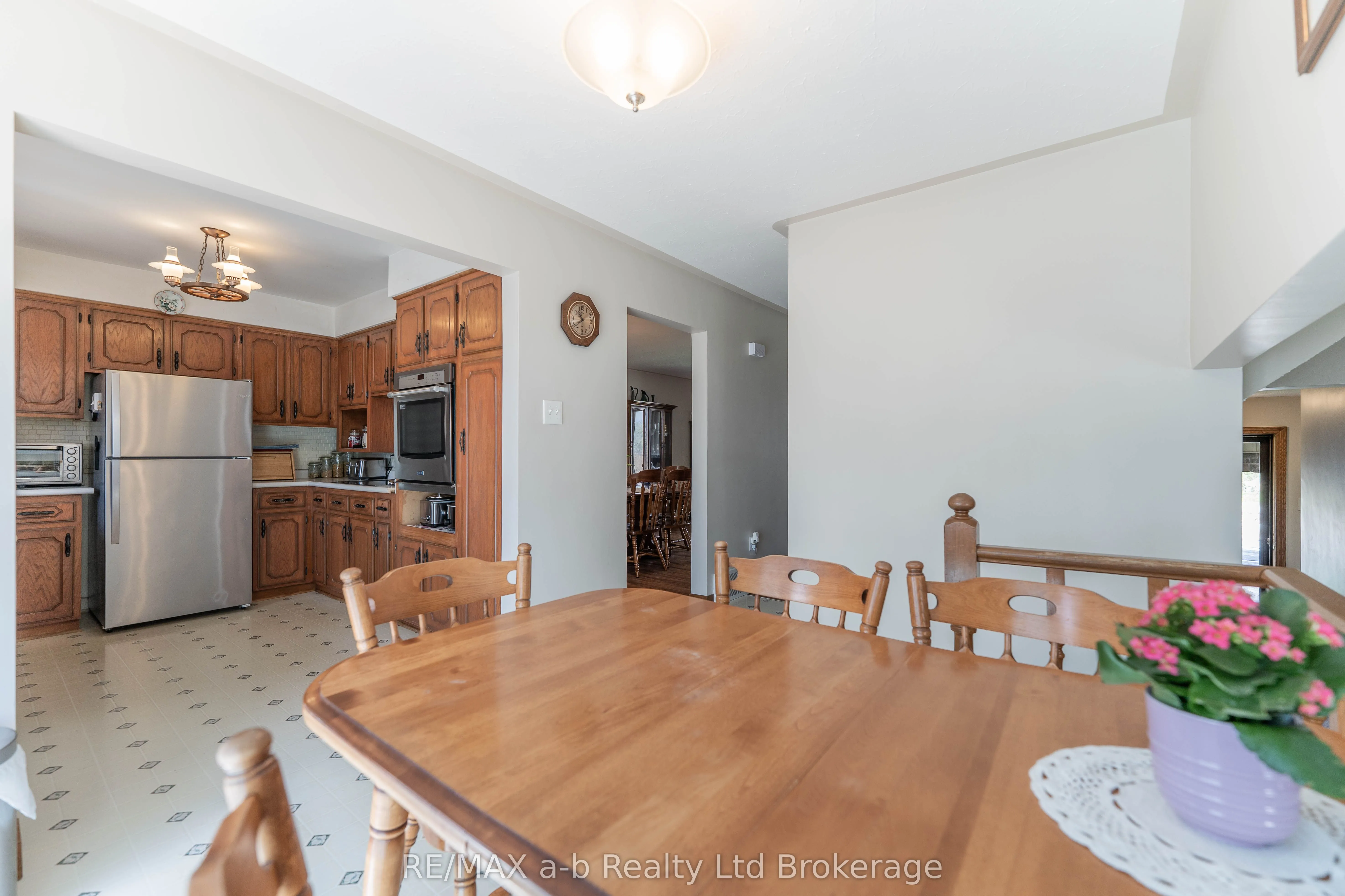 2 Cranberry Road