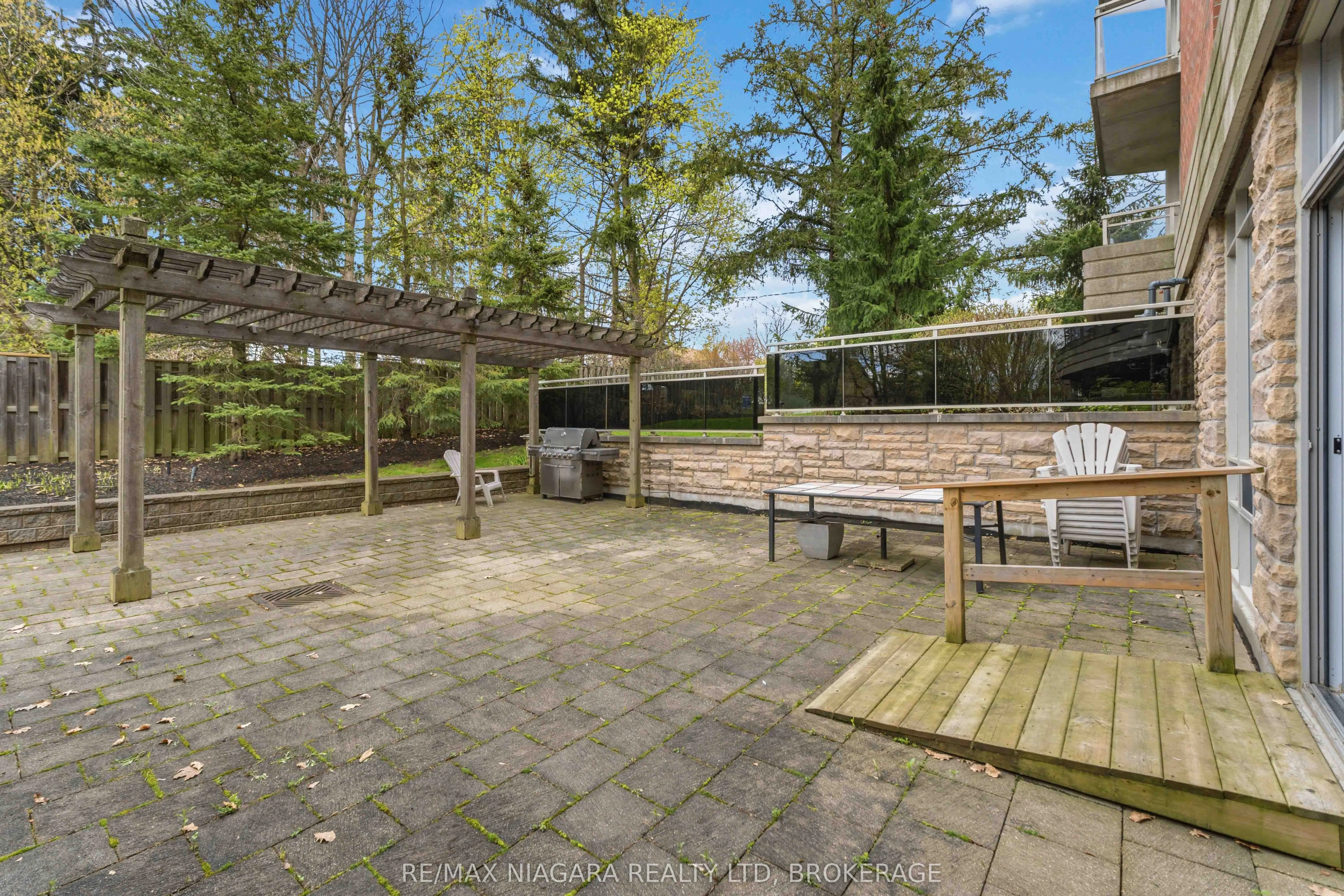125 Wilson Street W #107