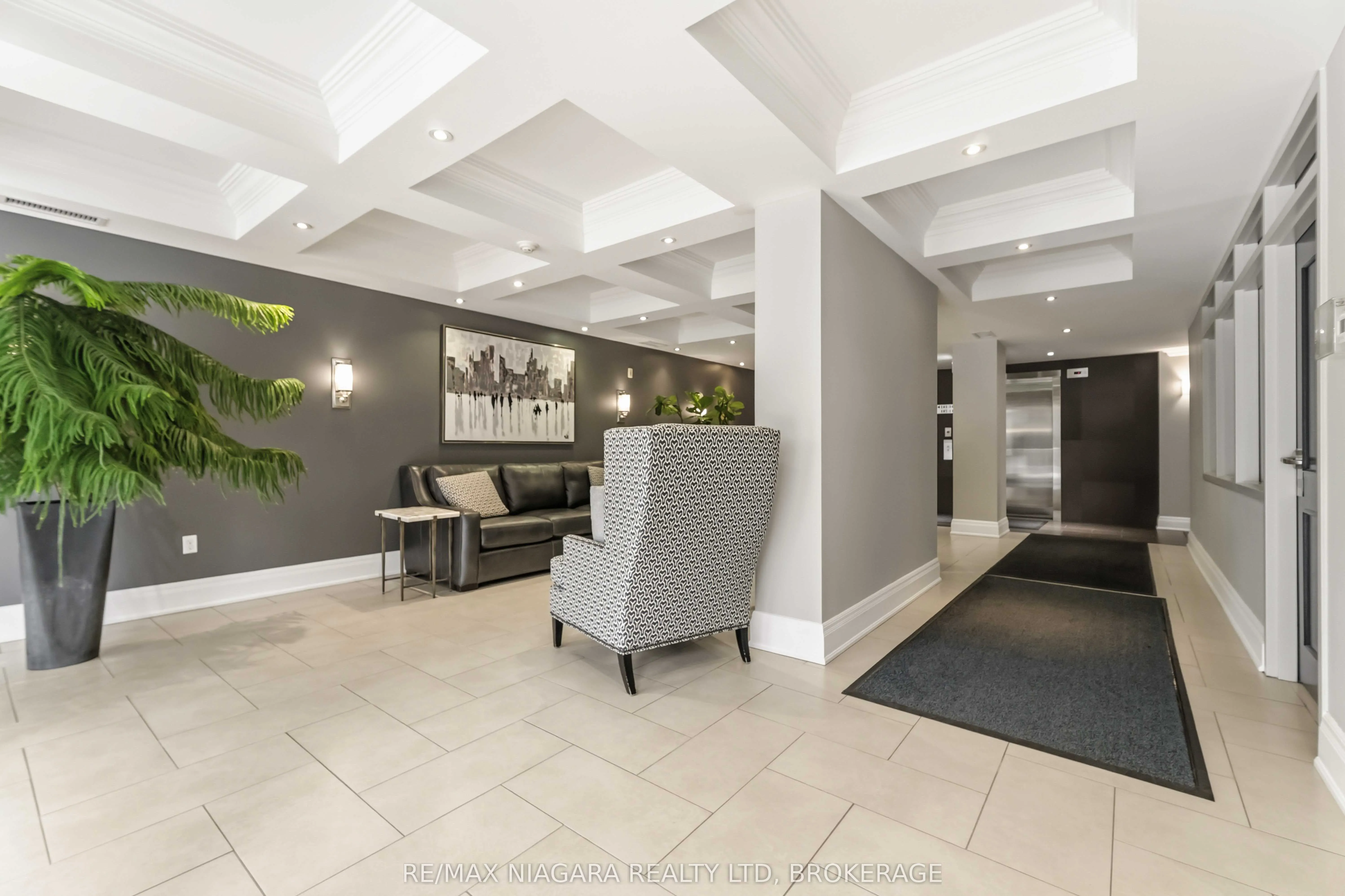125 Wilson Street W #107