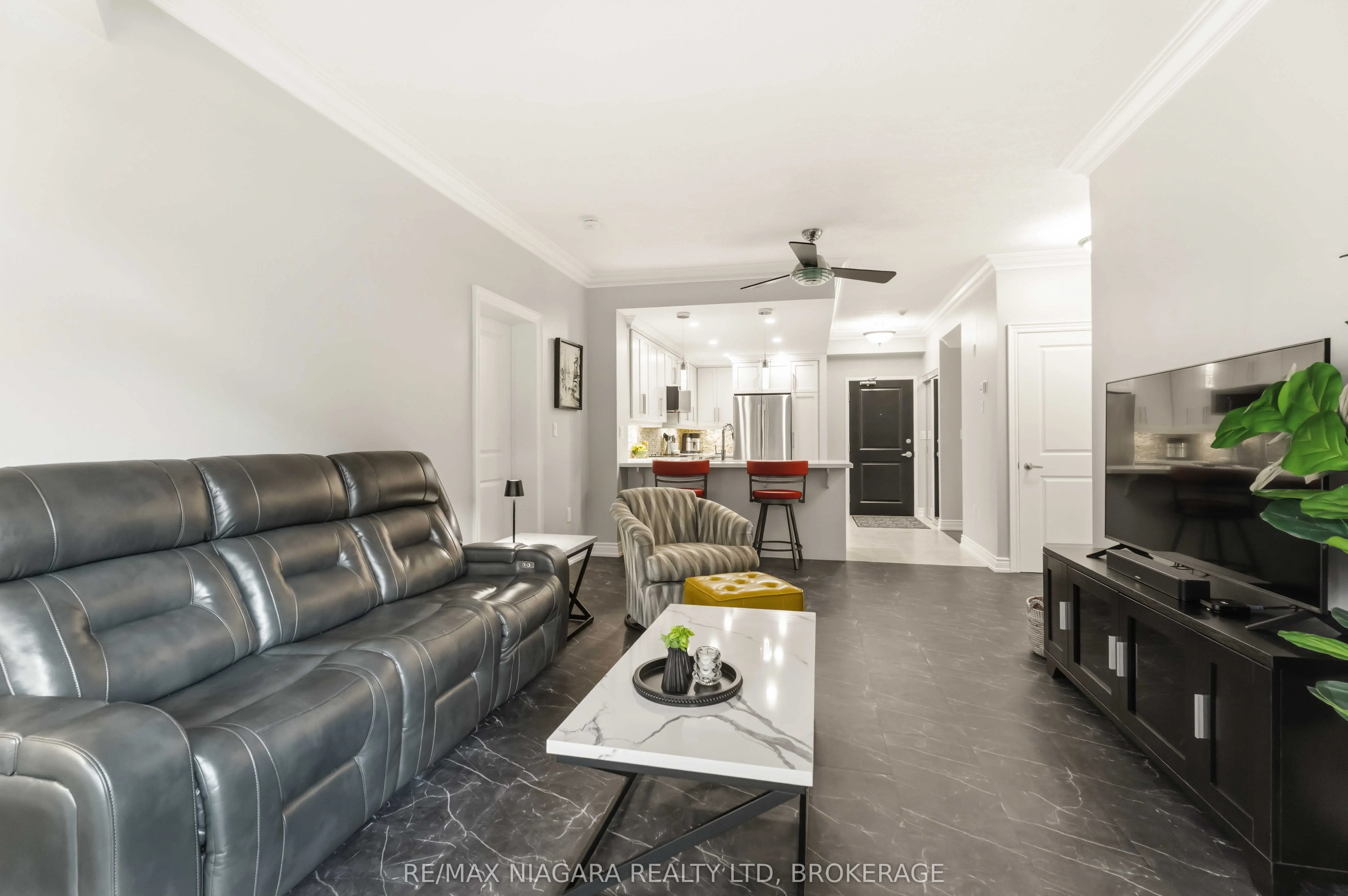 125 Wilson Street W #107