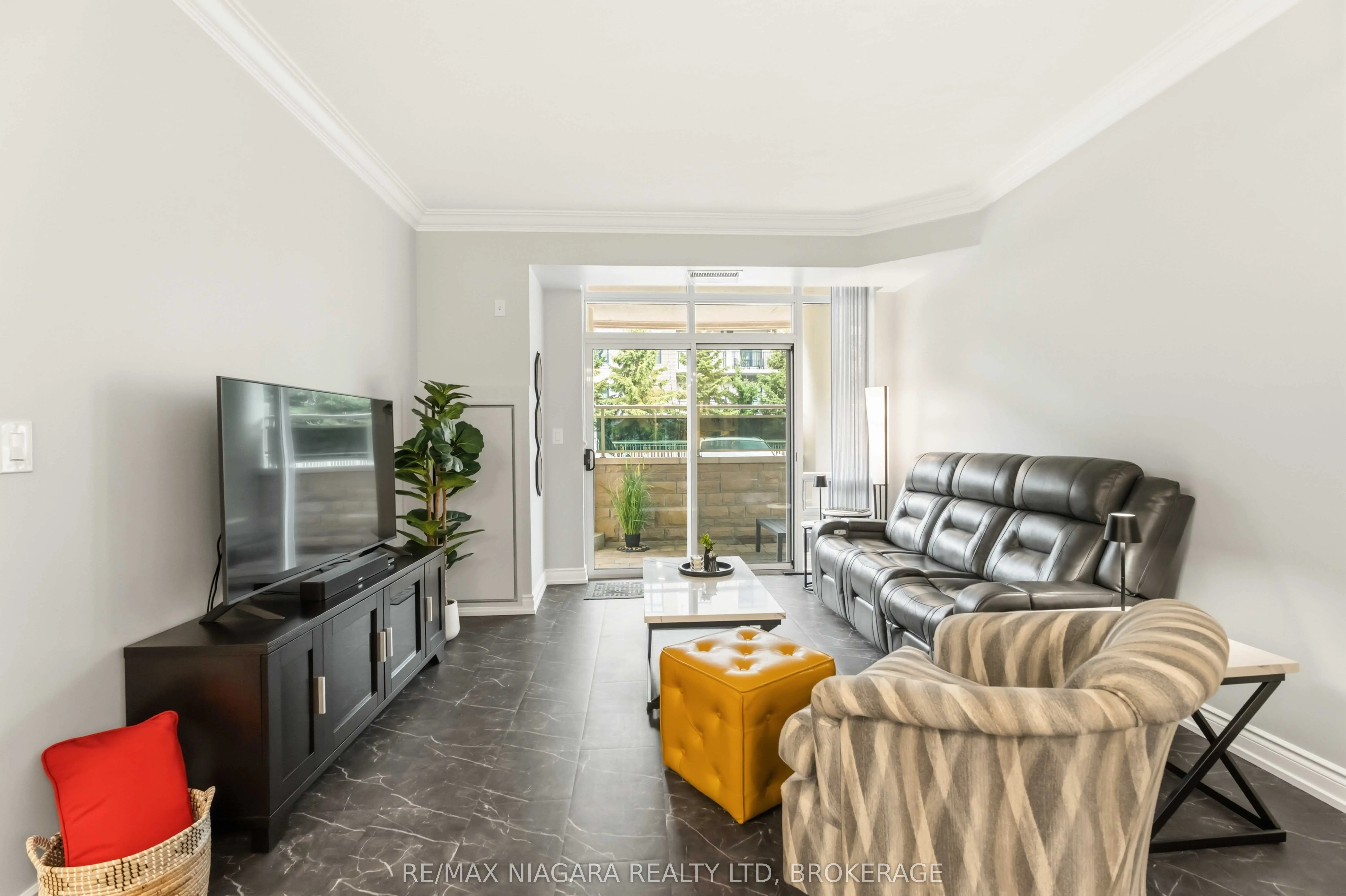 125 Wilson Street W #107