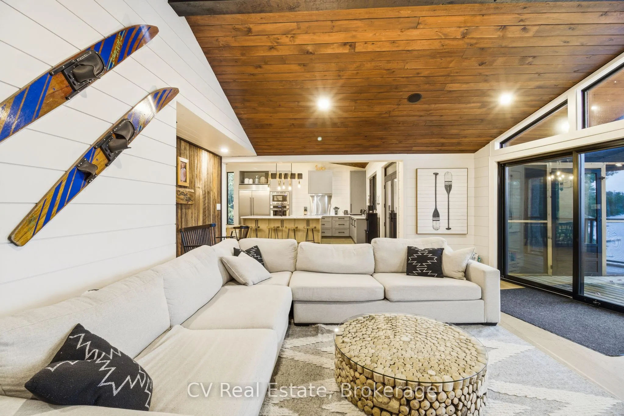 1069 White Eagle Road