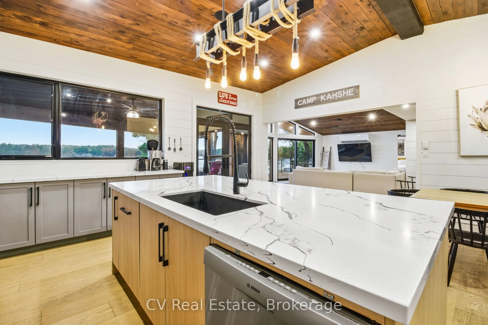 1069 White Eagle Road