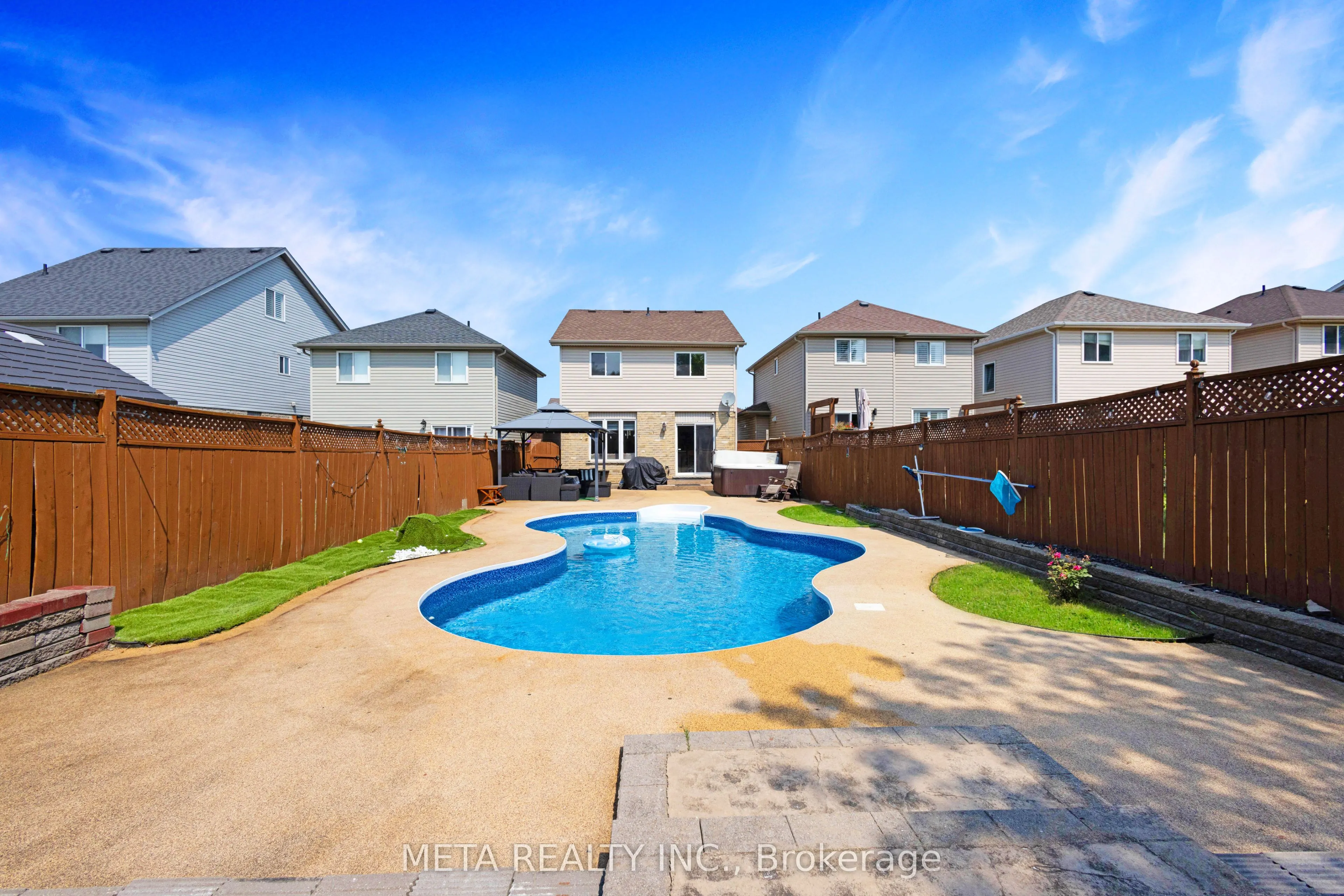 497 Langlaw Drive