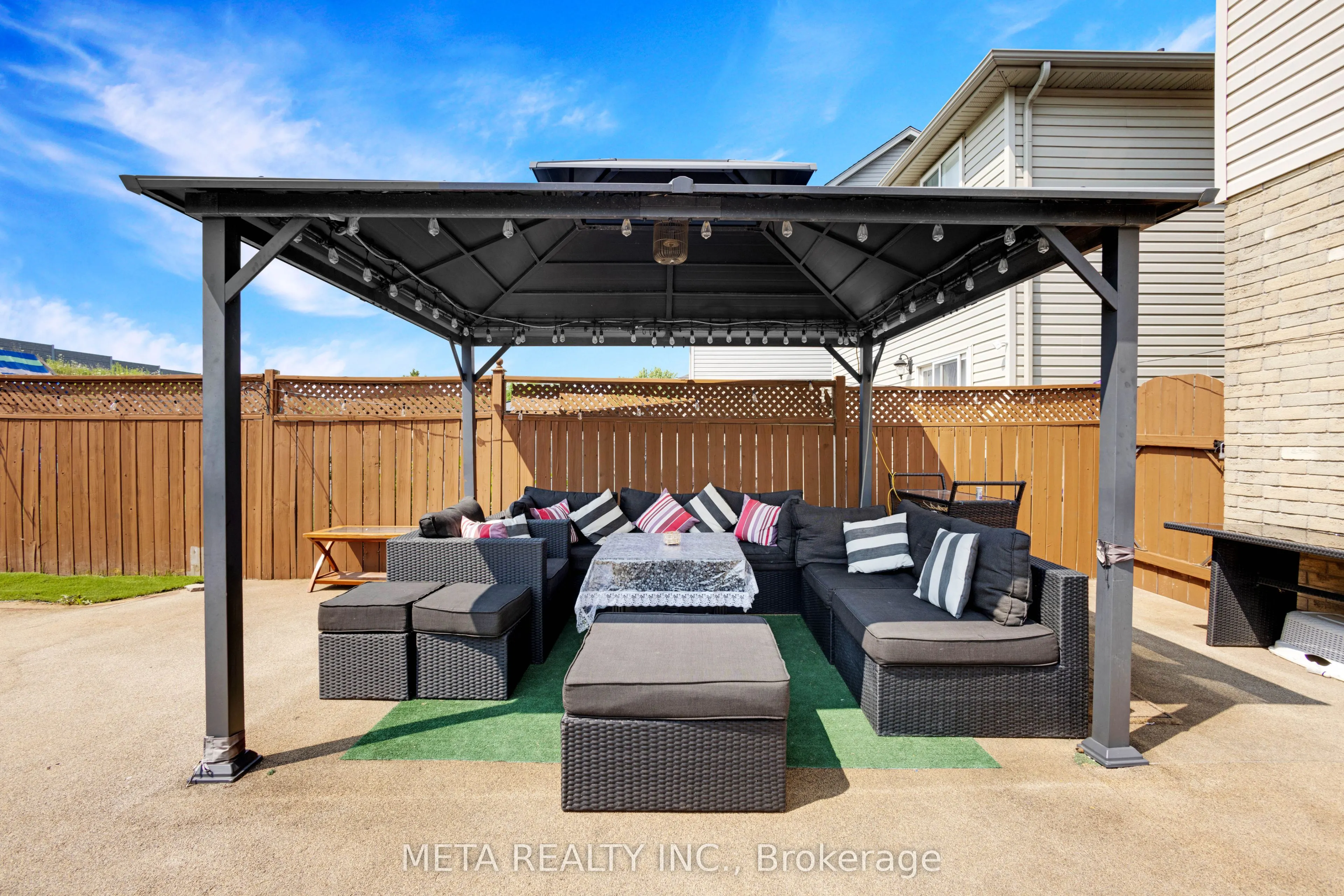 497 Langlaw Drive
