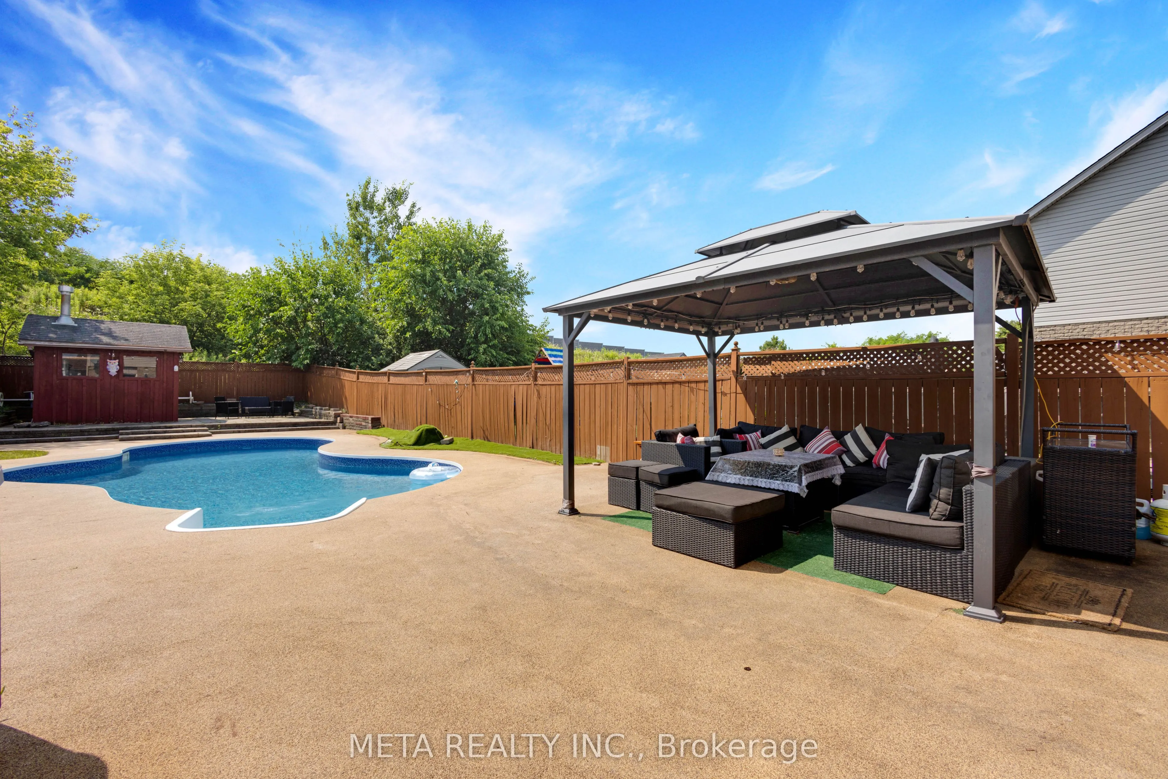 497 Langlaw Drive
