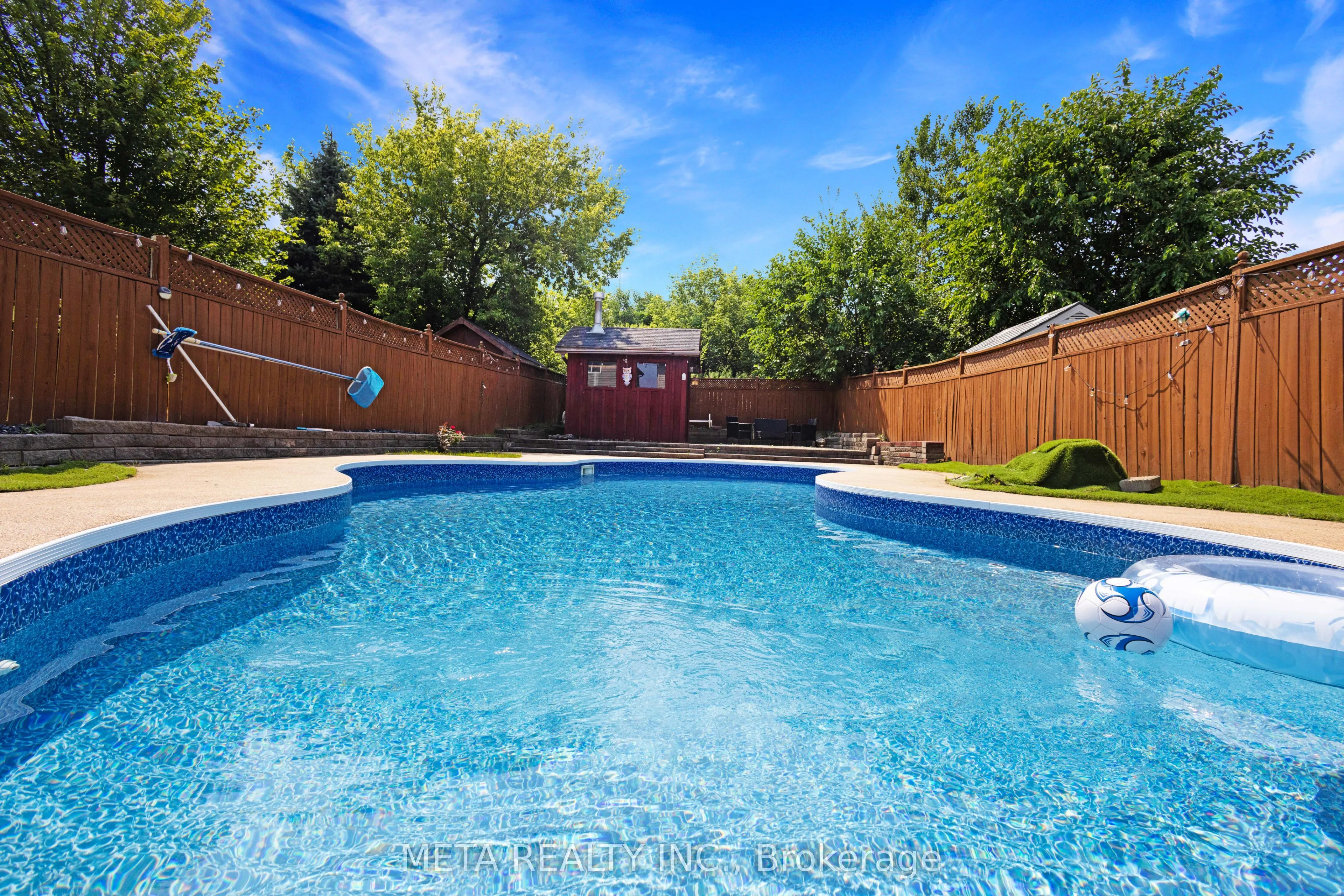 497 Langlaw Drive
