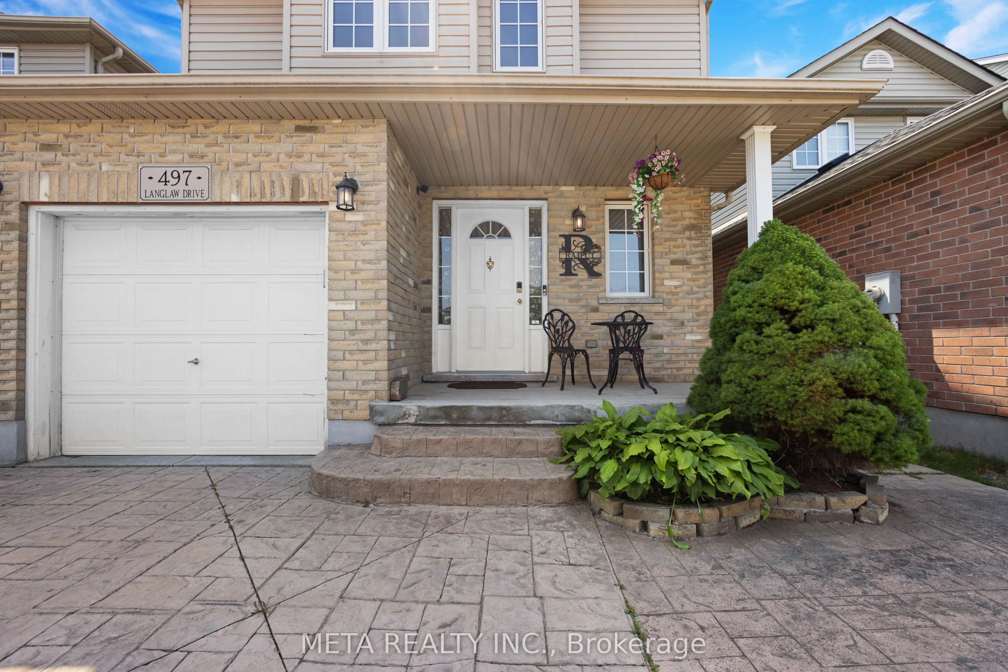 497 Langlaw Drive