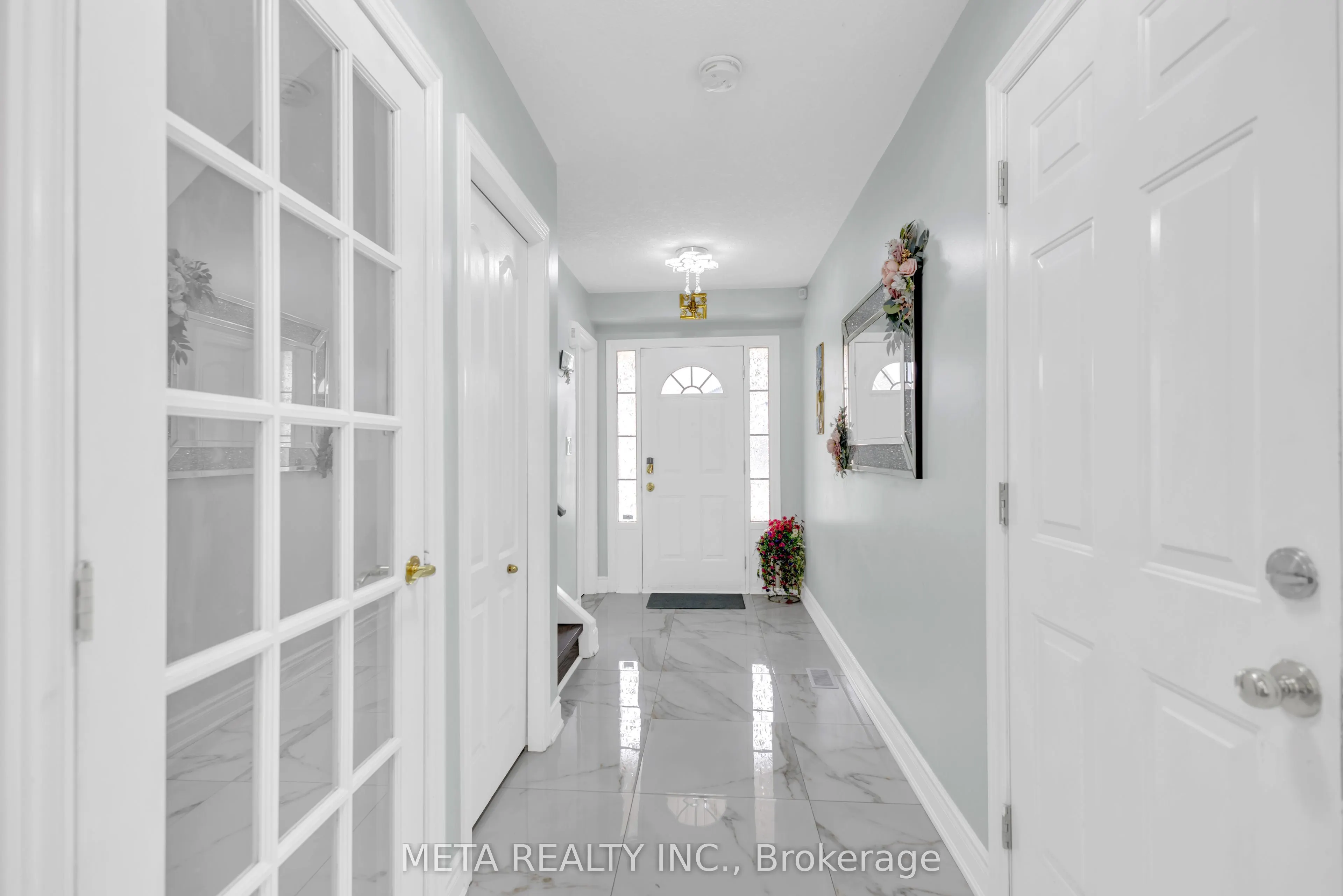 497 Langlaw Drive