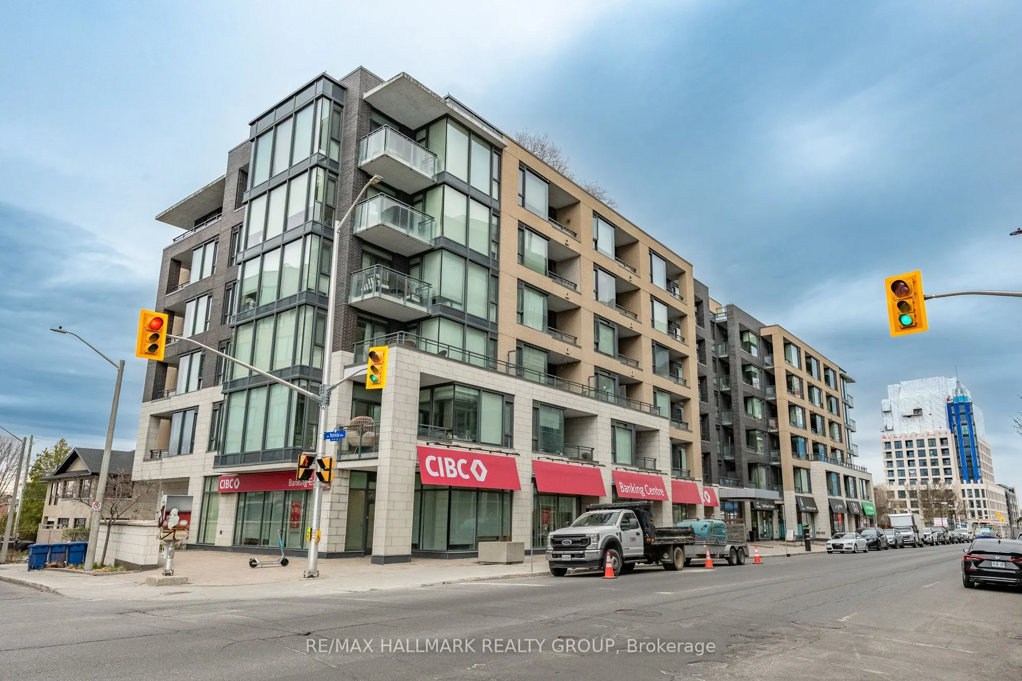 101 Richmond Road #319