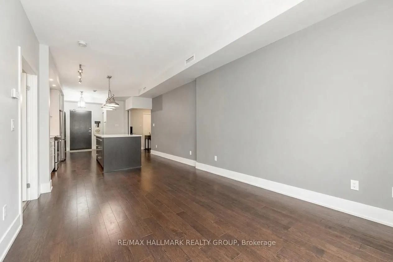101 Richmond Road #319