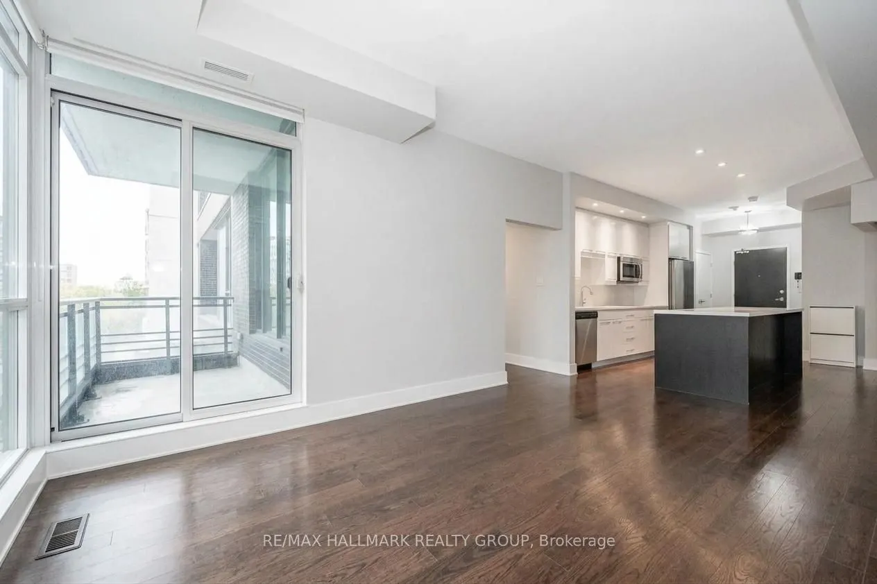 101 Richmond Road #319