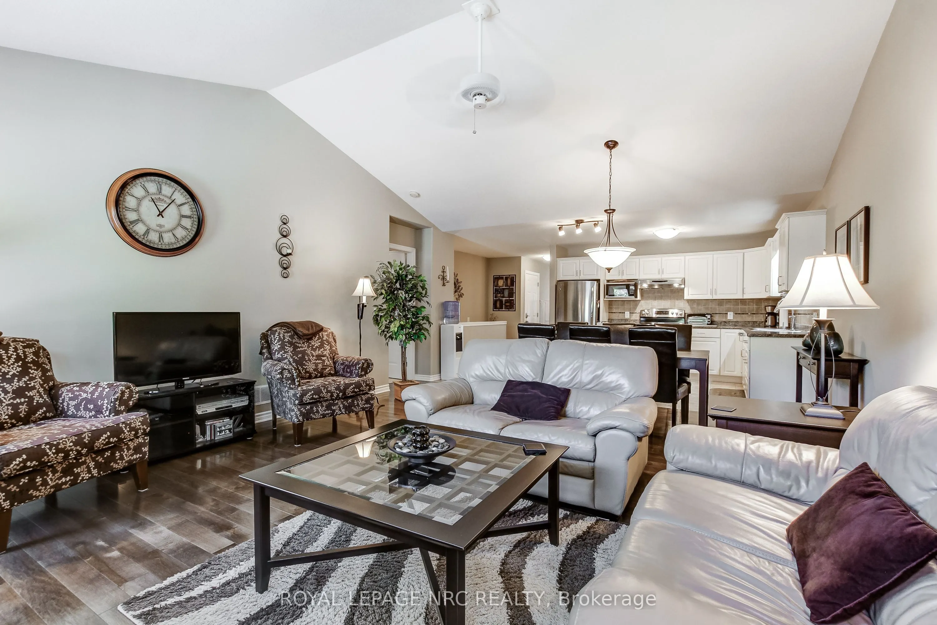 11 Rose Glen Crescent #5