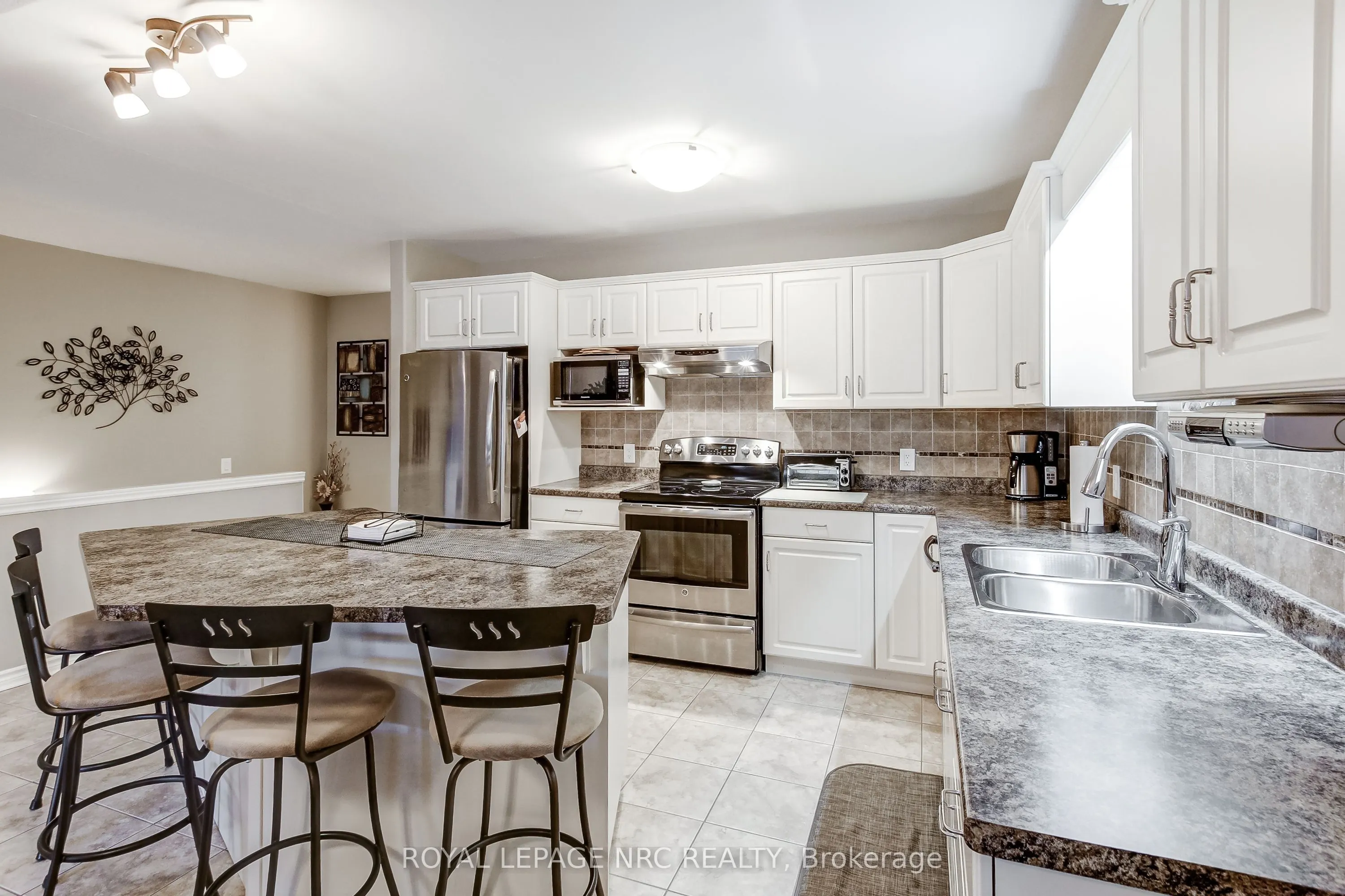 11 Rose Glen Crescent #5