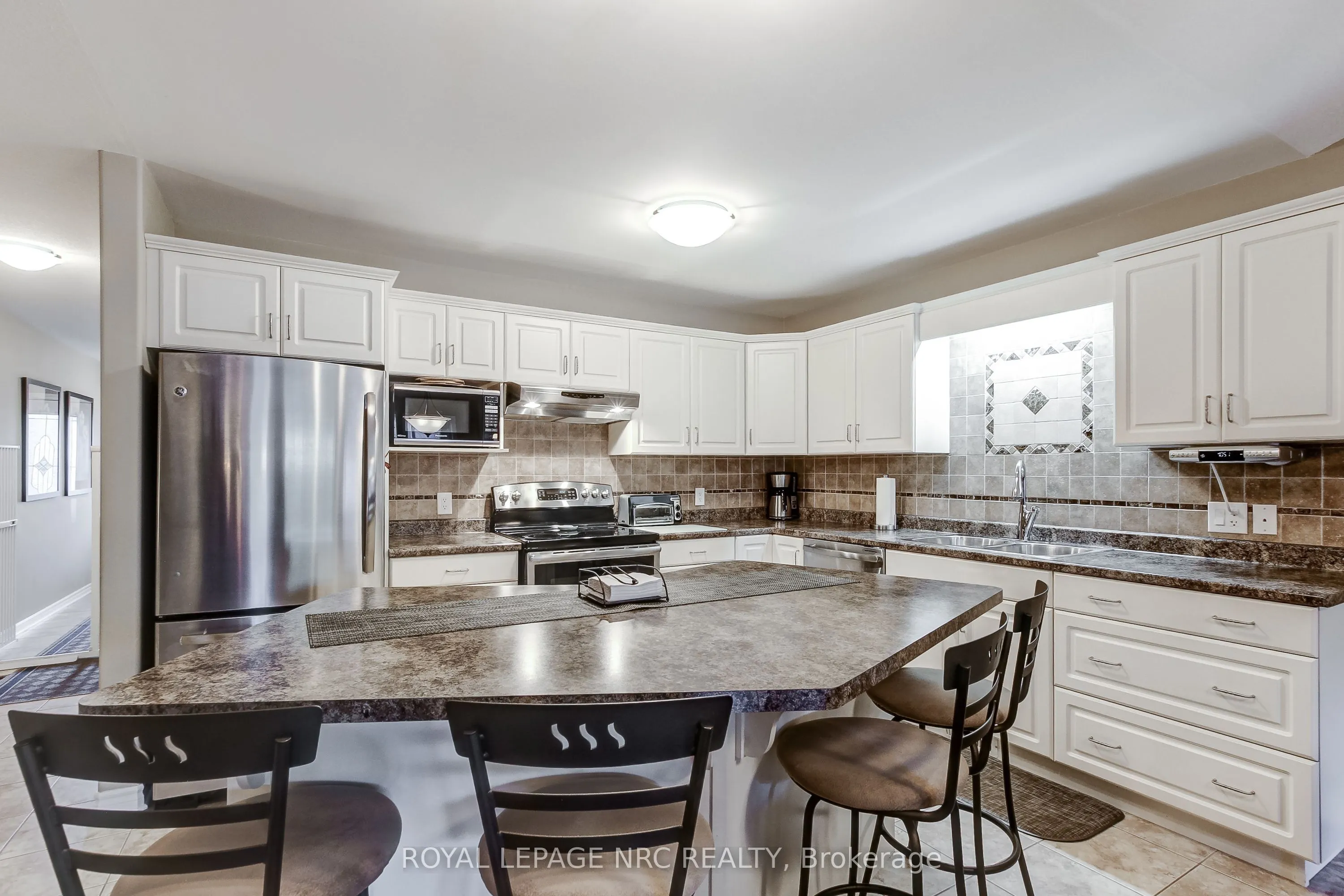 11 Rose Glen Crescent #5