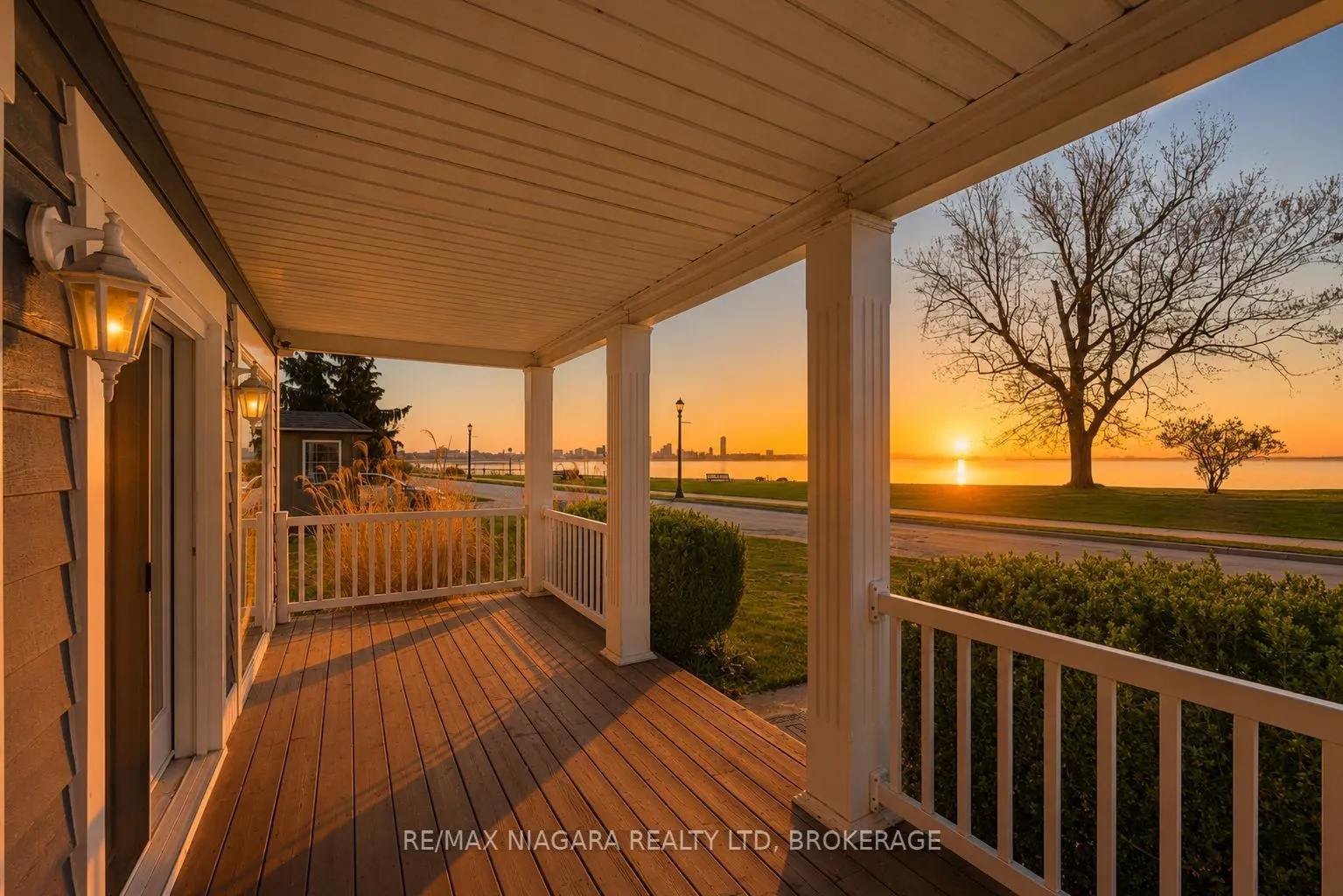 616 Lakeshore Road