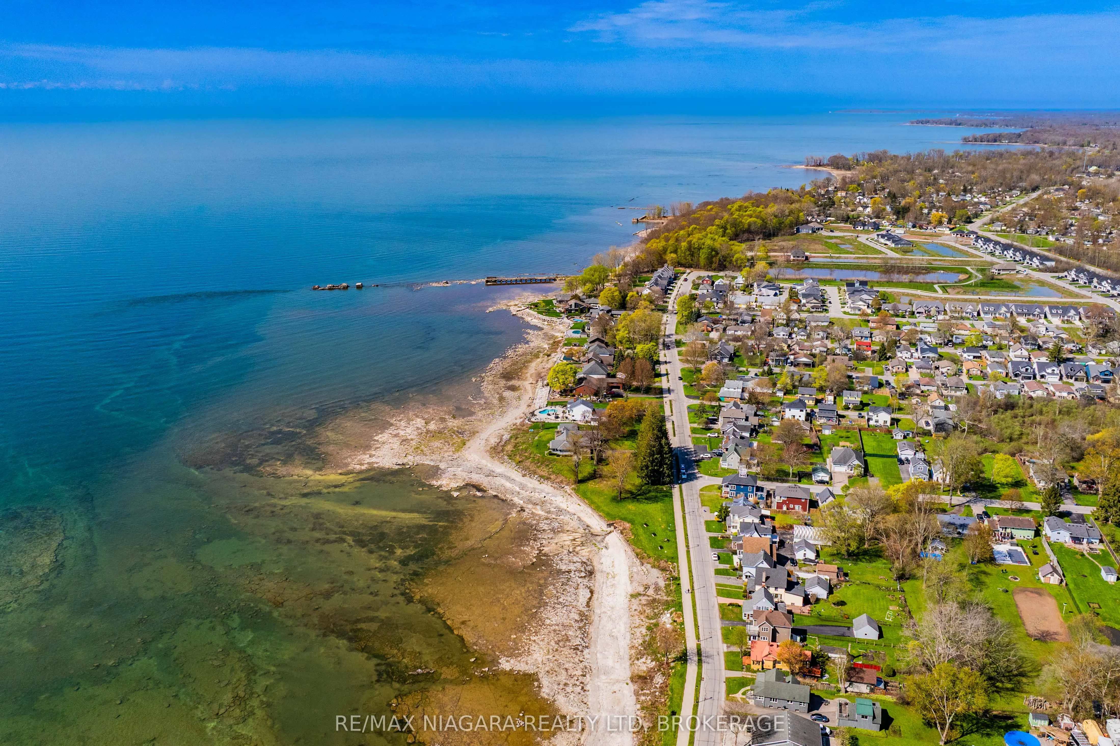 616 Lakeshore Road