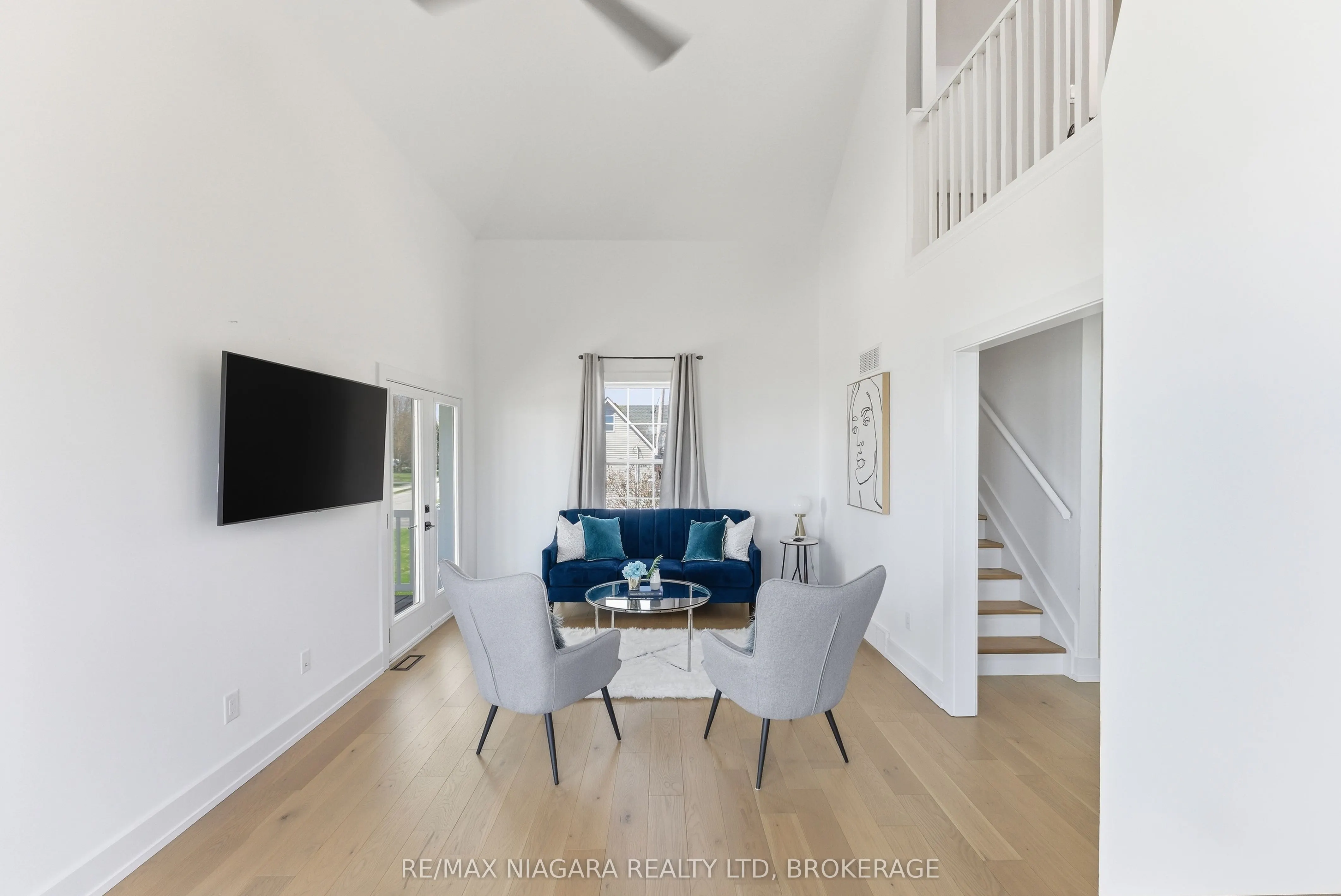 616 Lakeshore Road