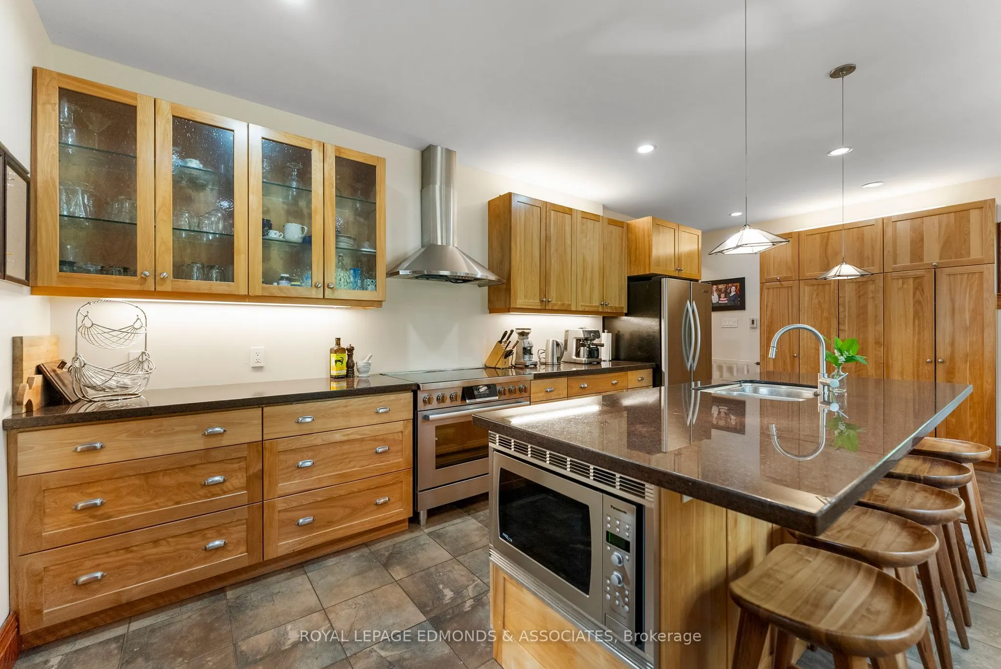 202 Margaret Street