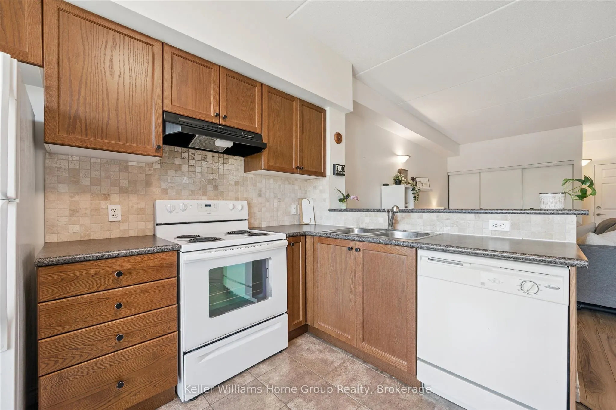 308 Watson Parkway N #114