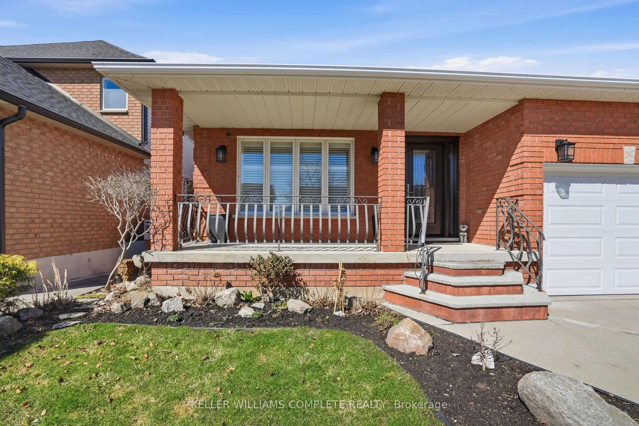 32 Highbury Drive
