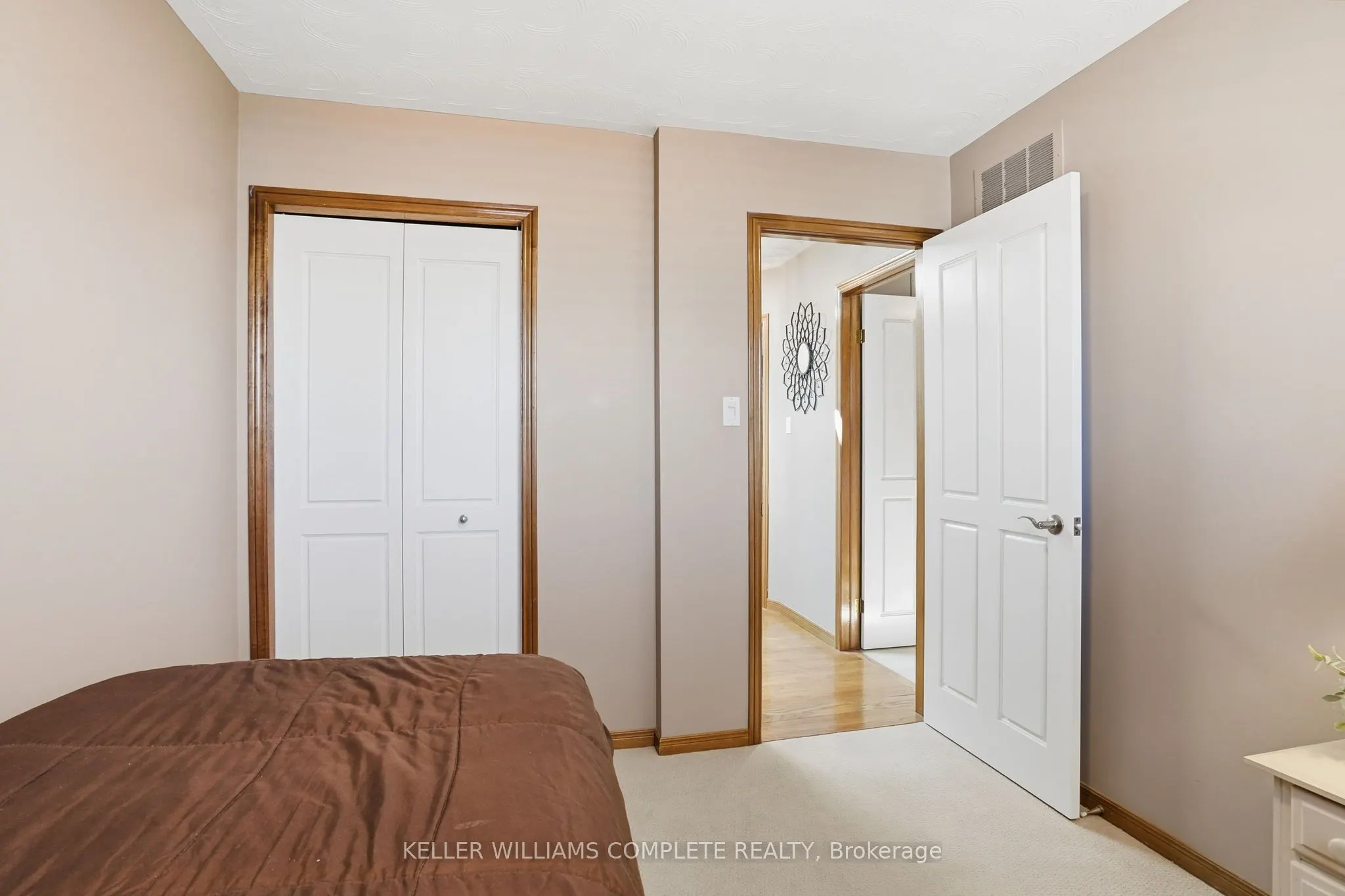 32 Highbury Drive