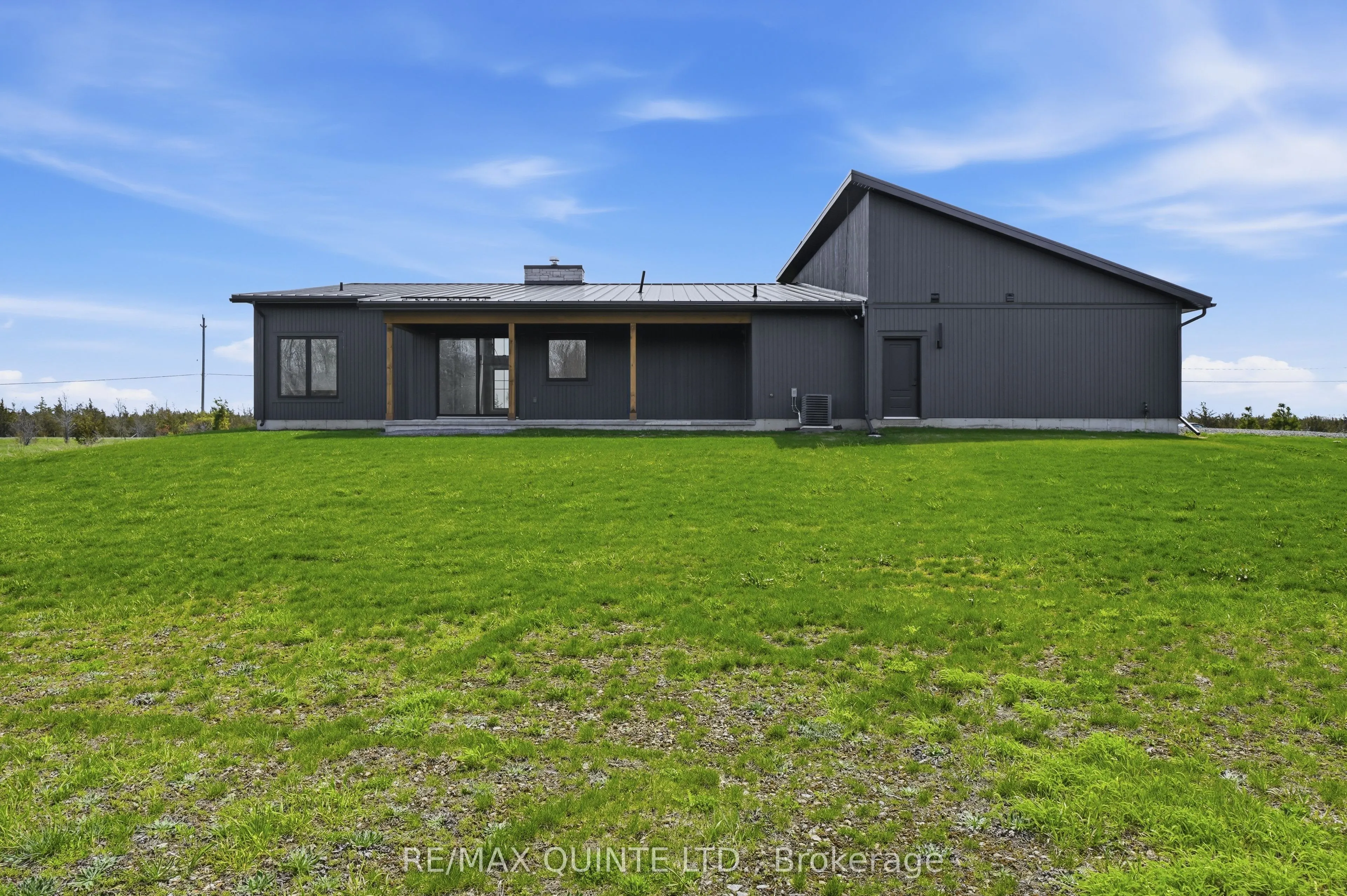 225 Mitchells Crossroad