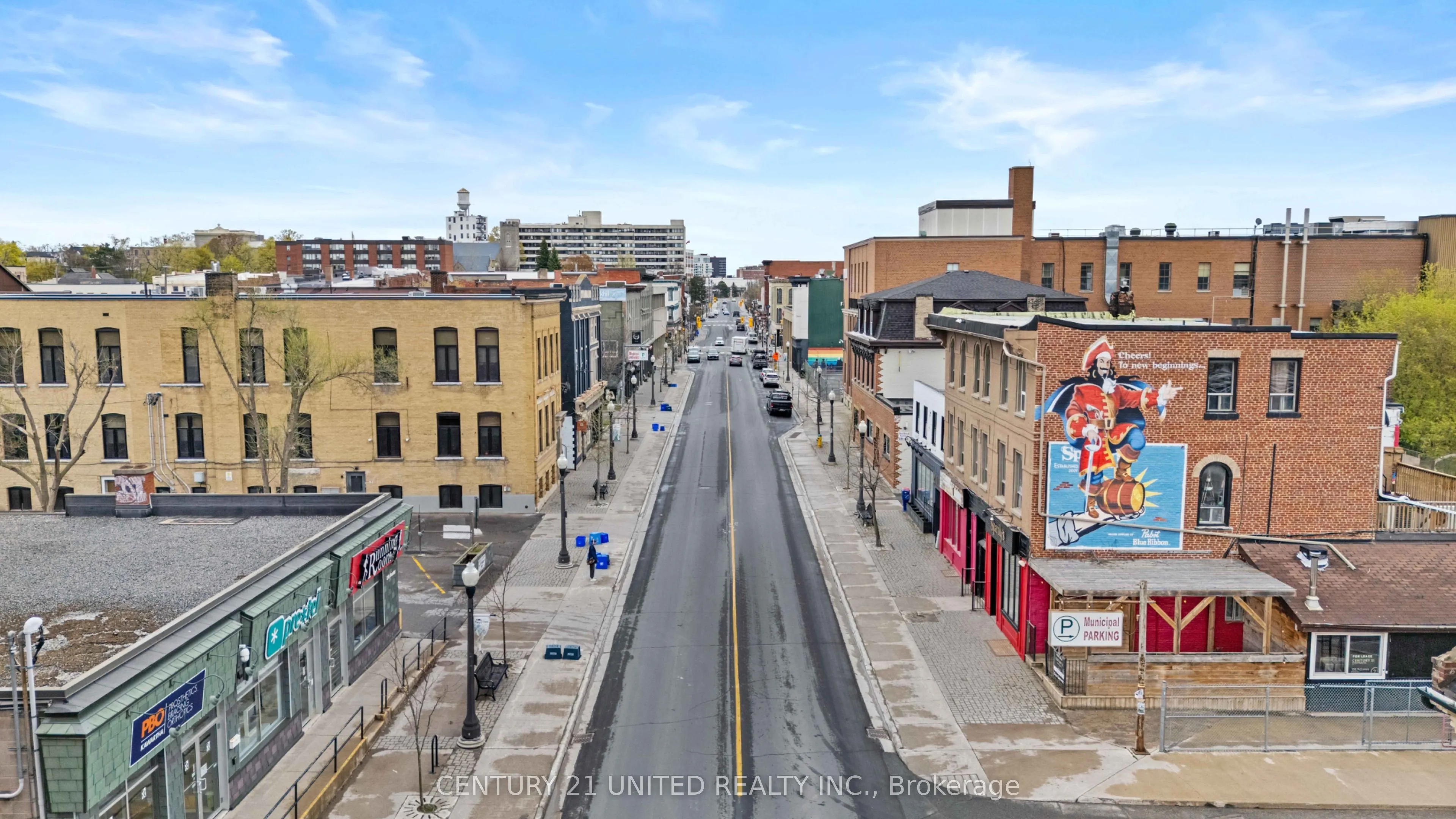 197 Hunter Street W