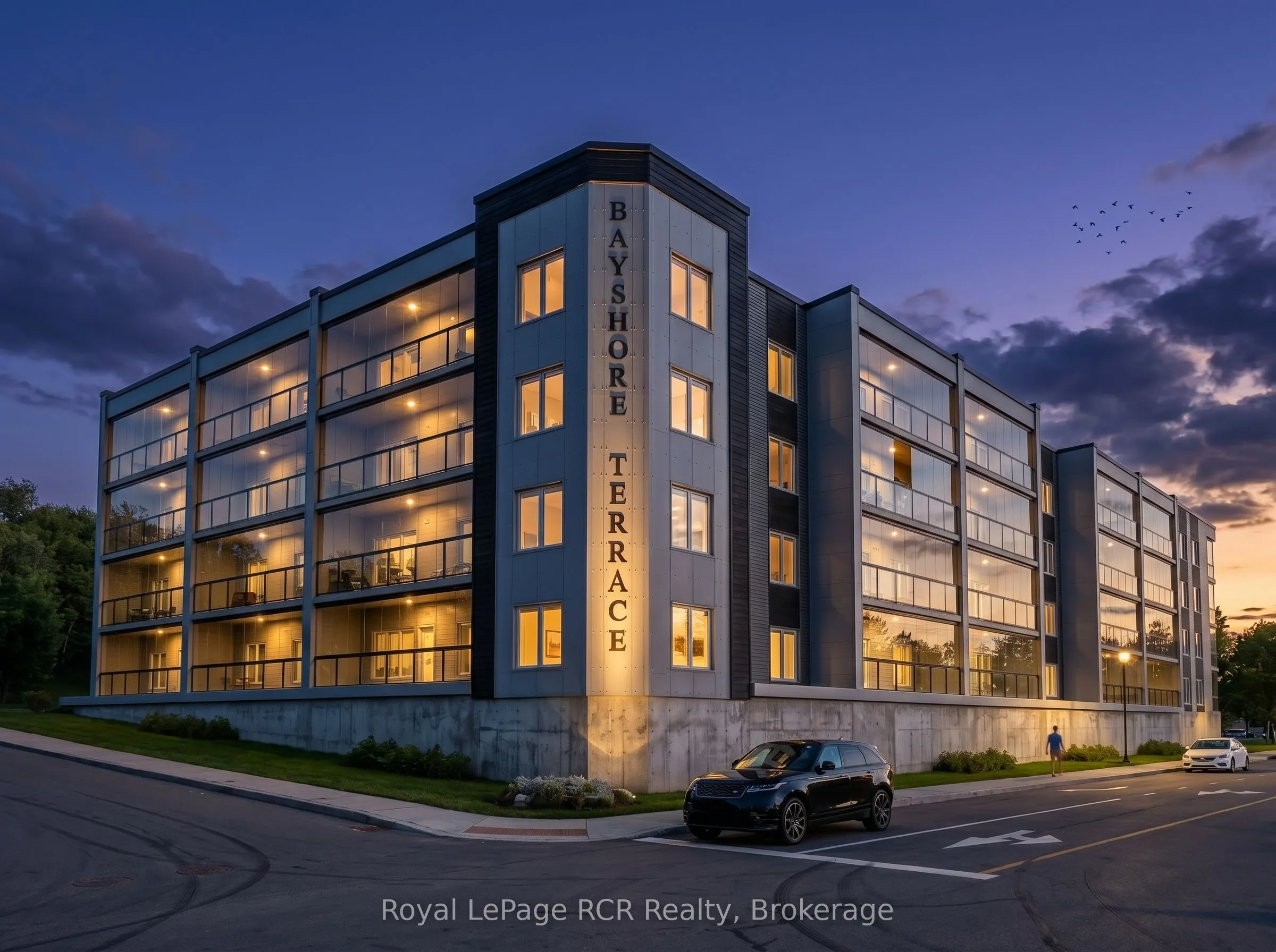297 18th Street E #102