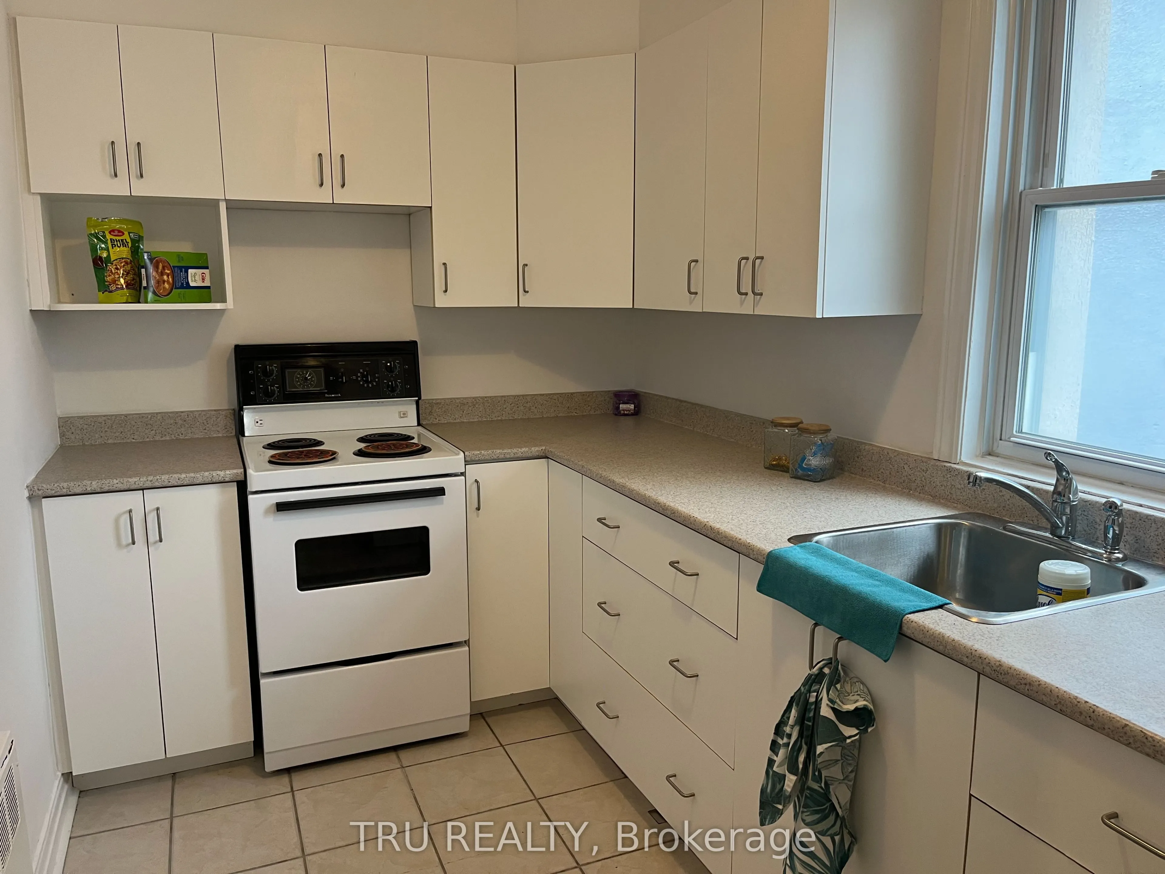 384 Blake Boulevard #3