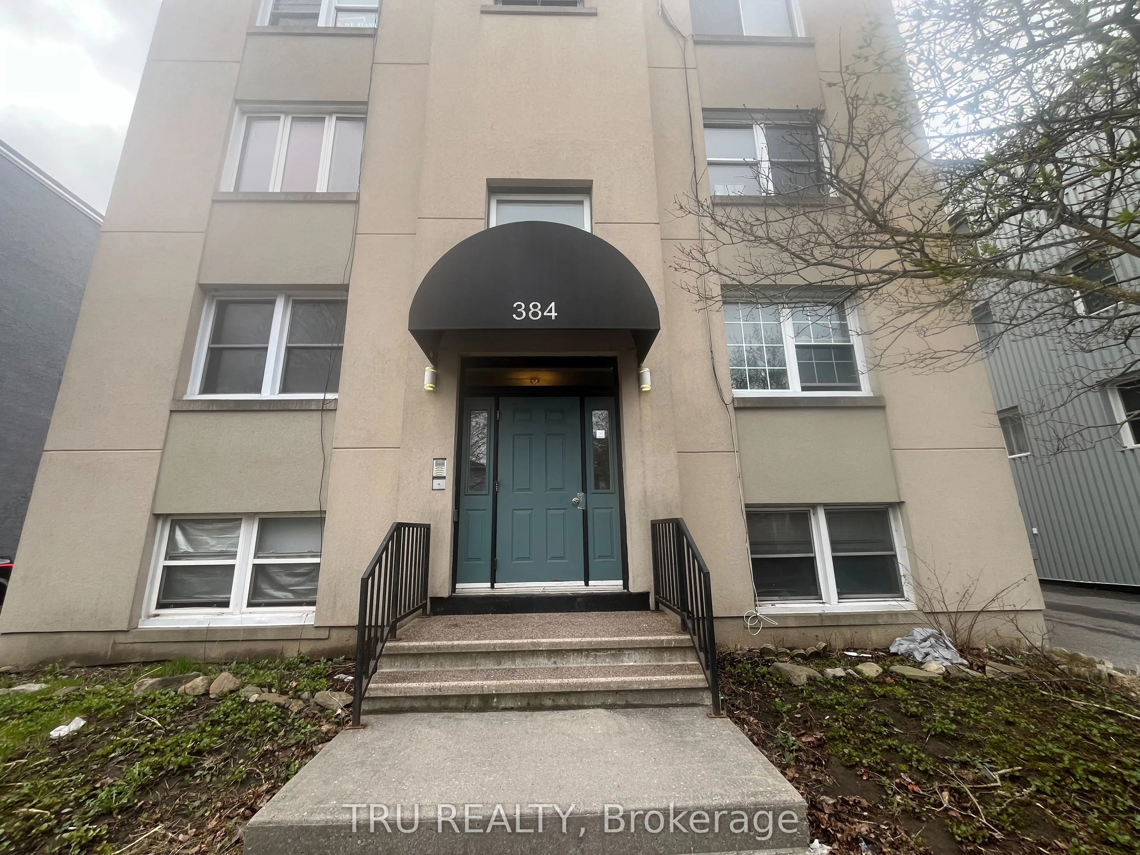 384 Blake Boulevard #3