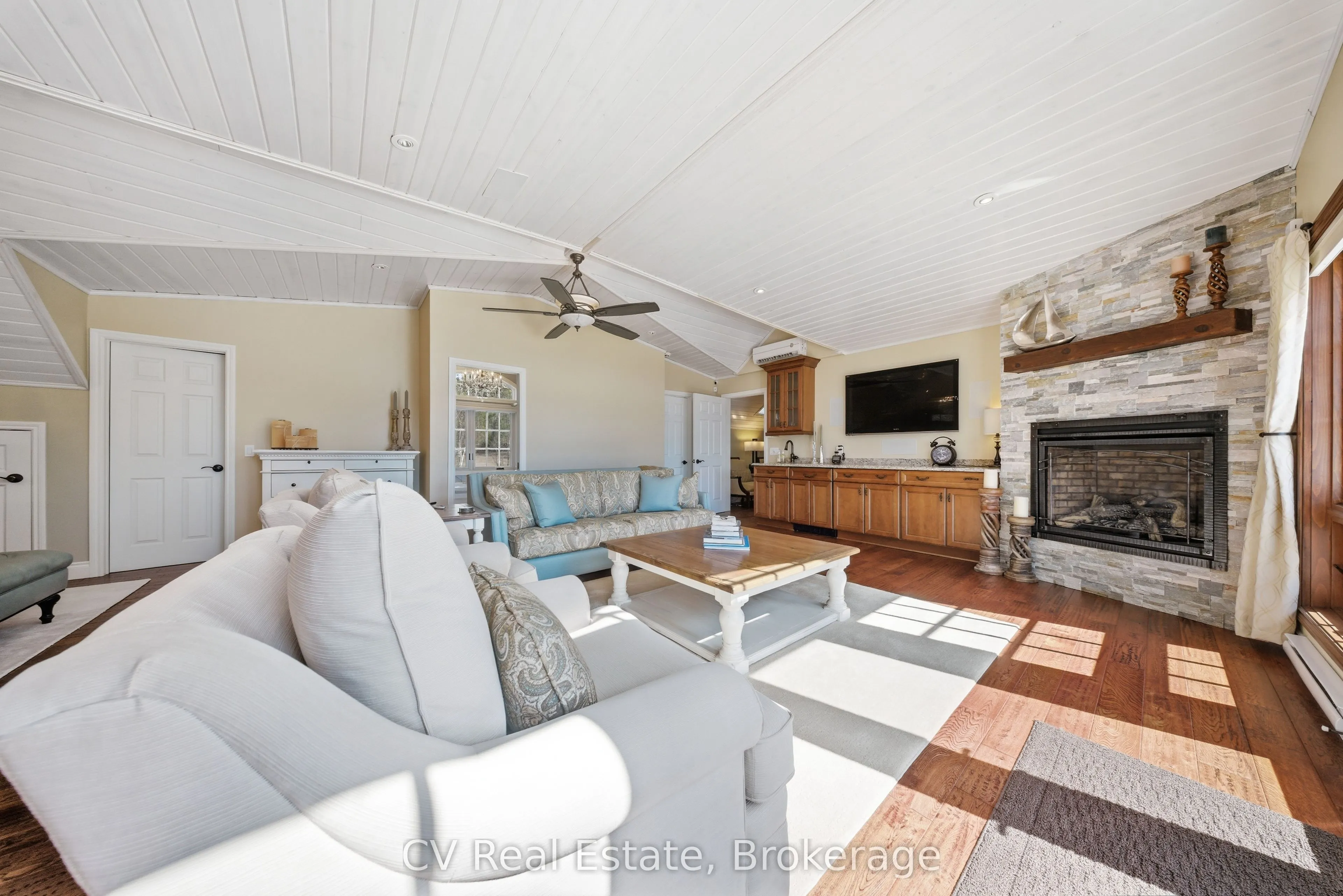 1391 Rosseau Lake Road 1 #3