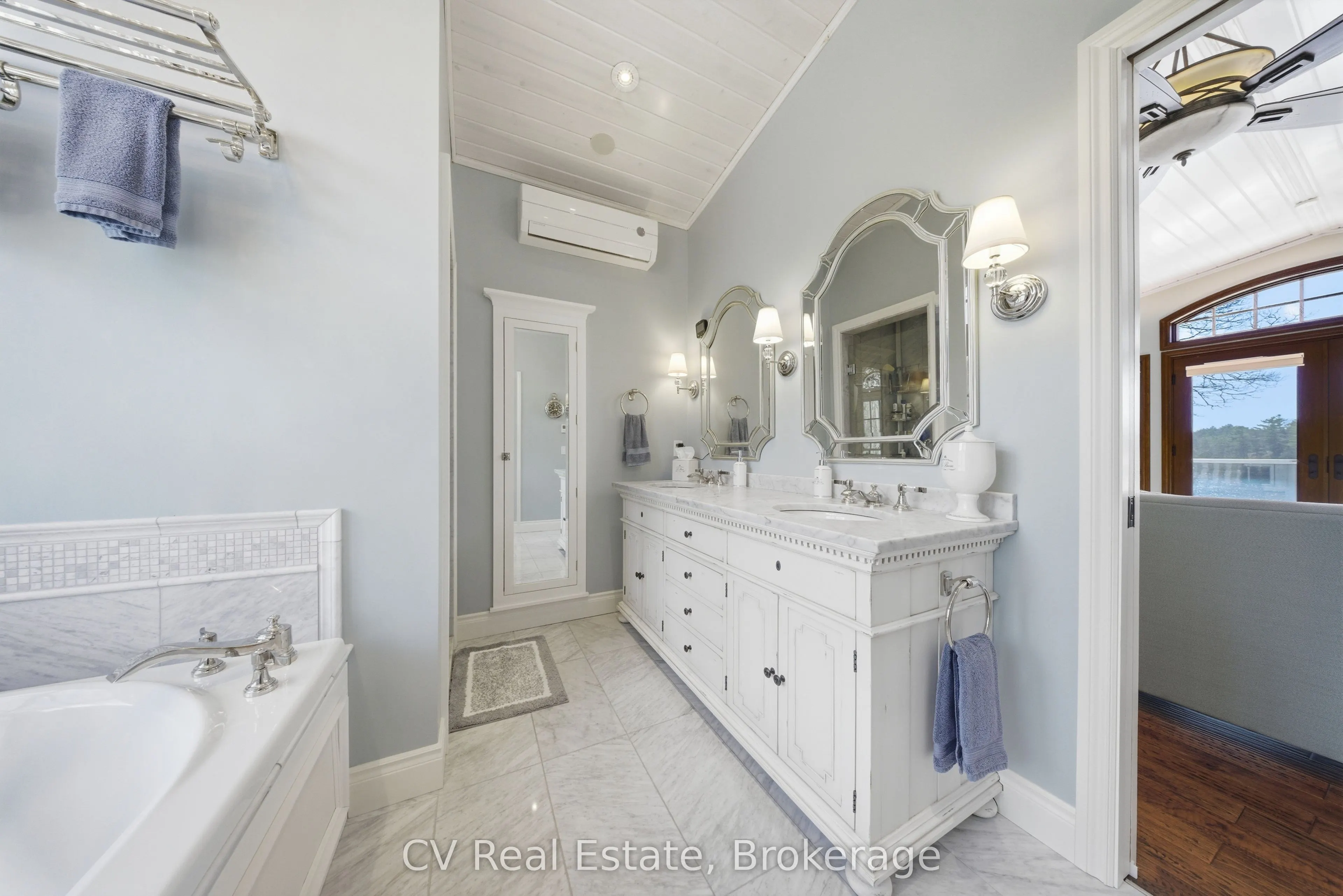 1391 Rosseau Lake Road 1 #3