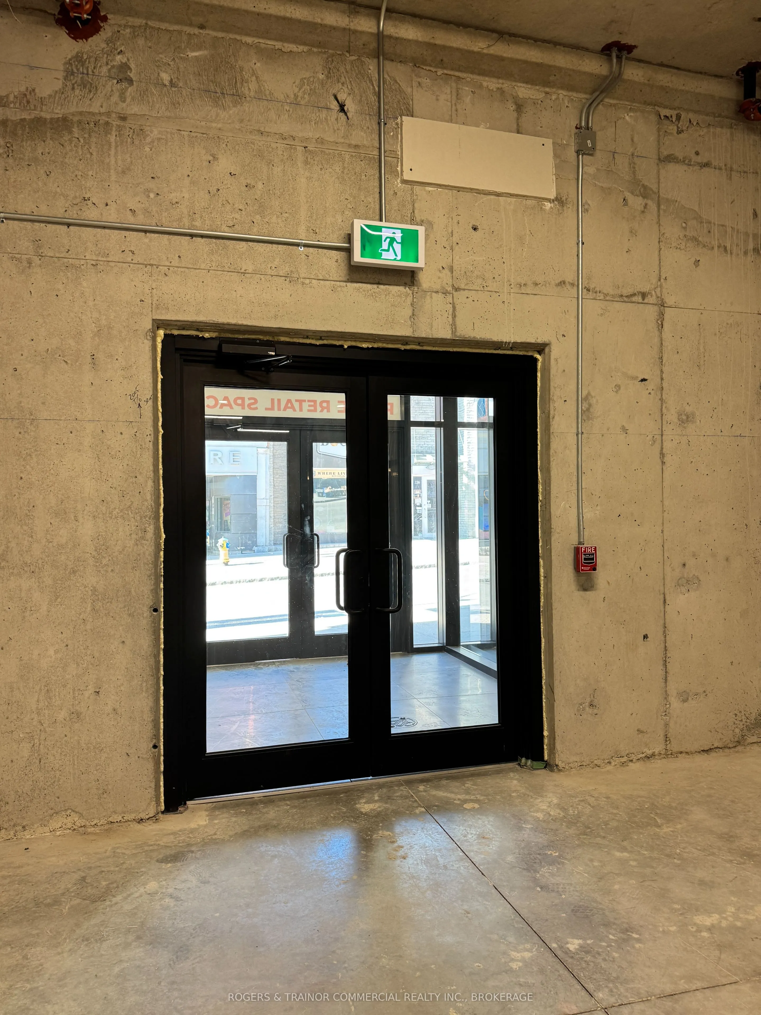 223 PRINCESS Street #102B