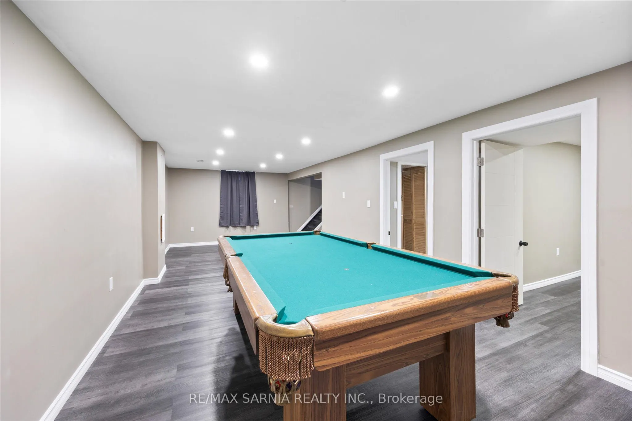 1515 Tourangeau Road