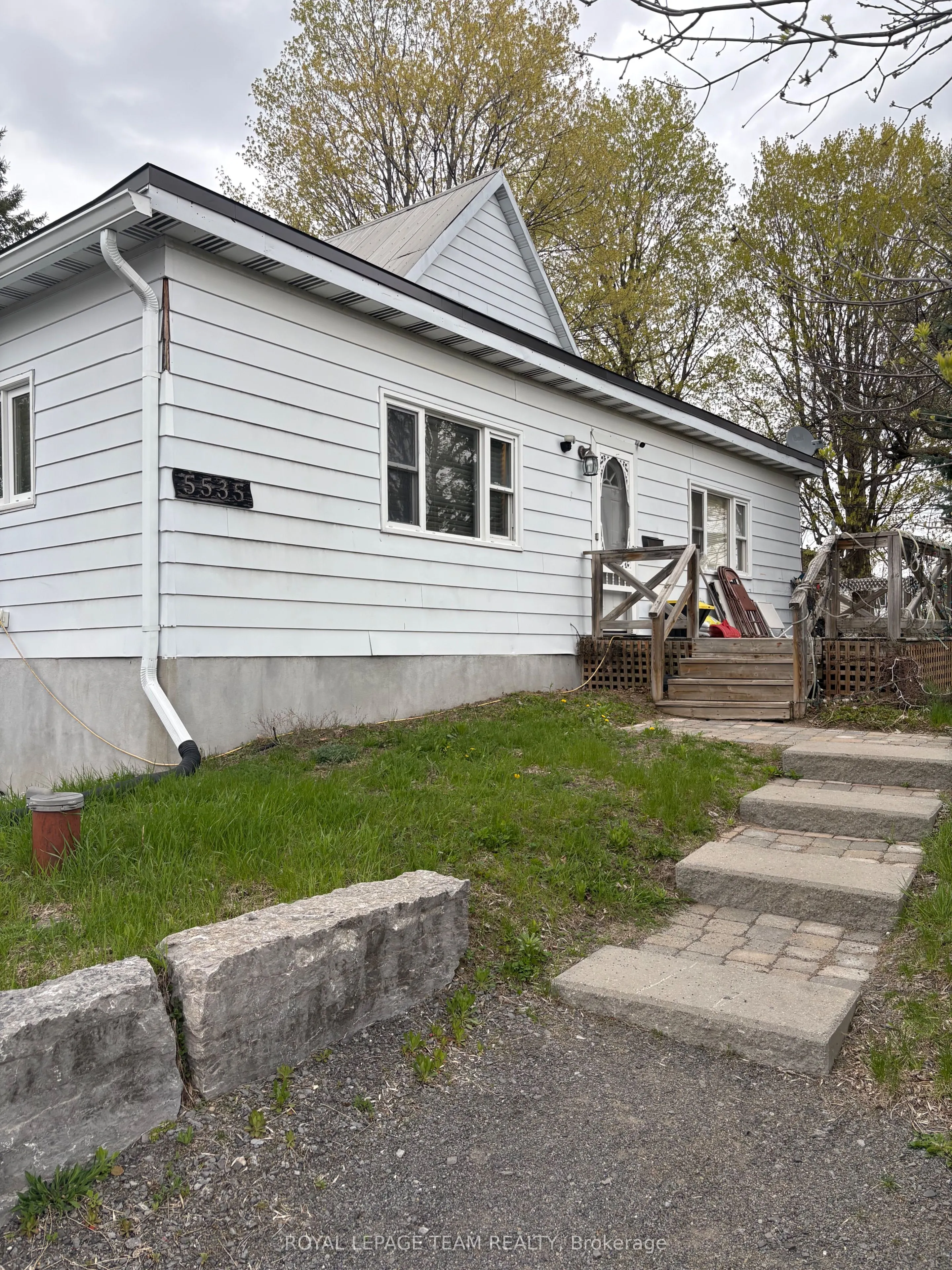 5535 Mitch Owens Road N