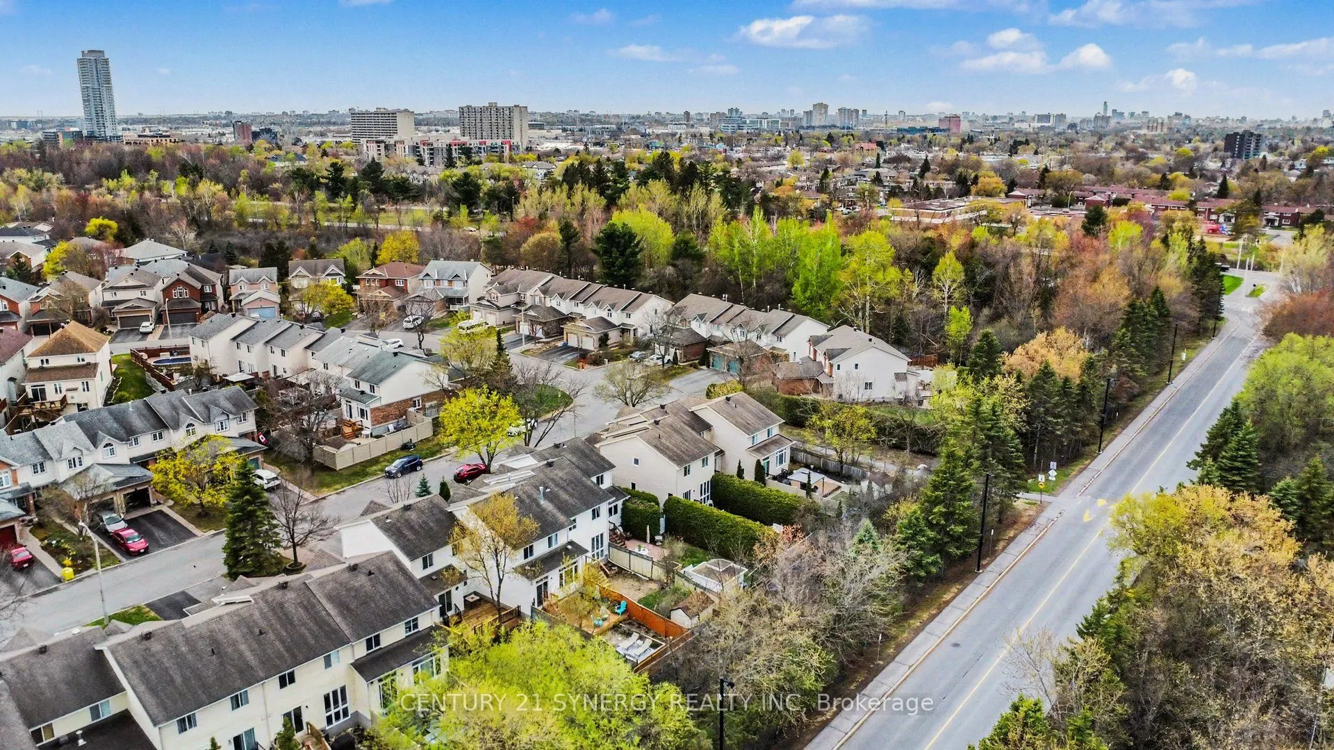 54 Meadowcroft Crescent