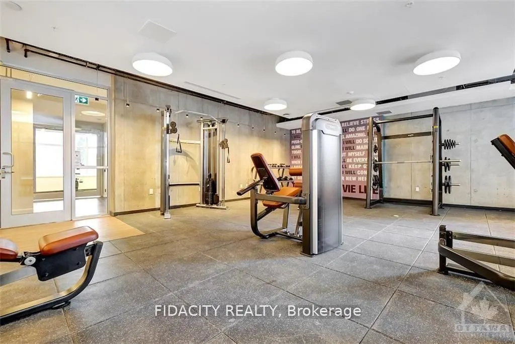 105 Champagne Avenue S #2912