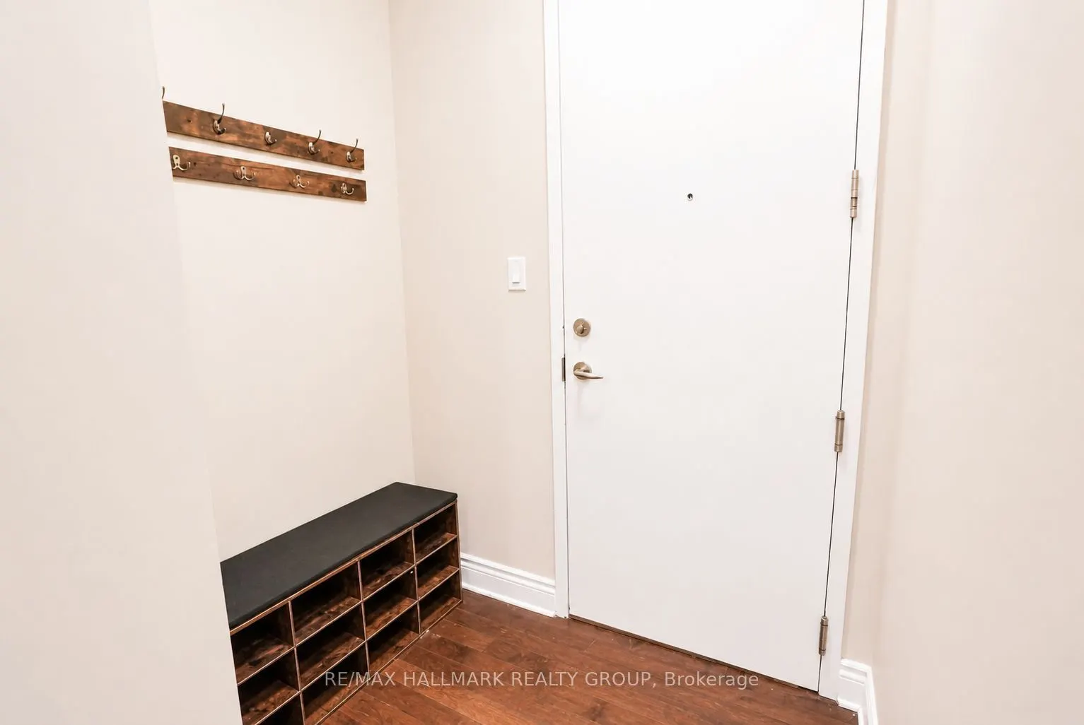 323 Winona Avenue #108