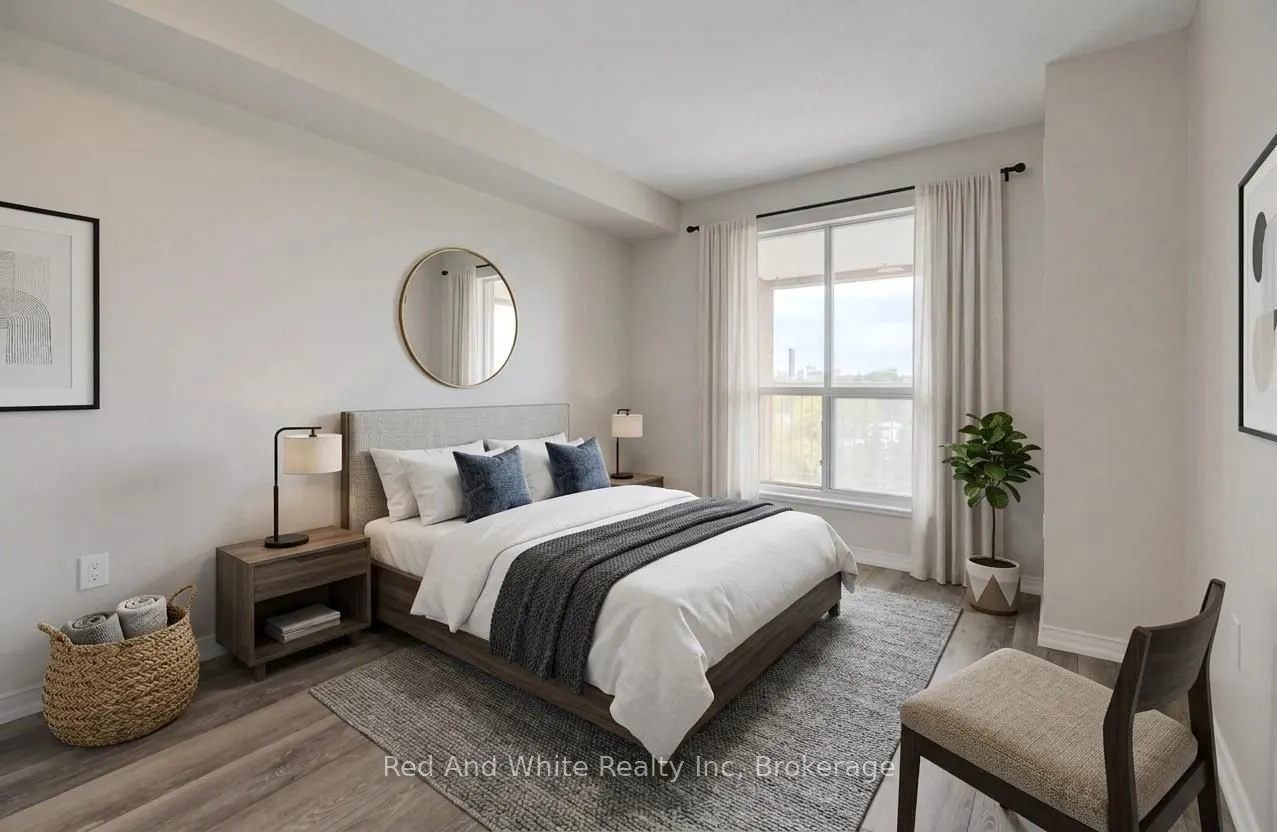 1414 King Street E #802