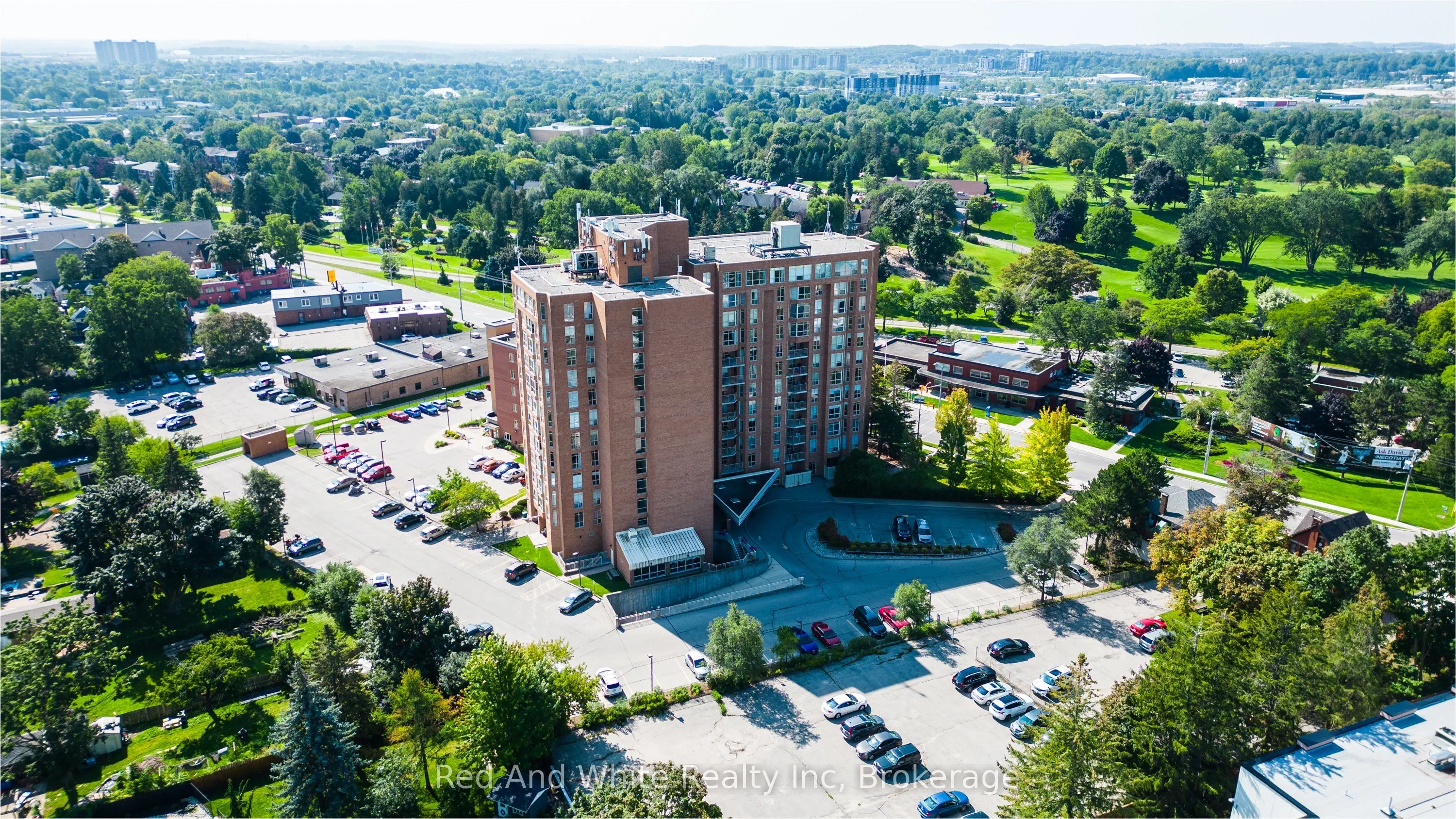 1414 King Street E #802