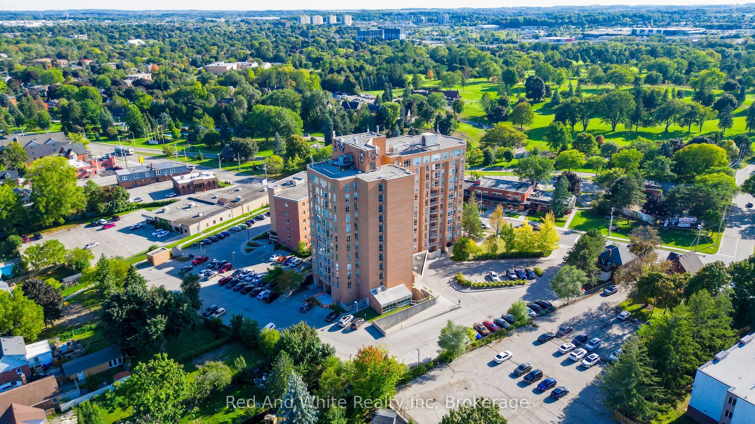 1414 King Street E #802