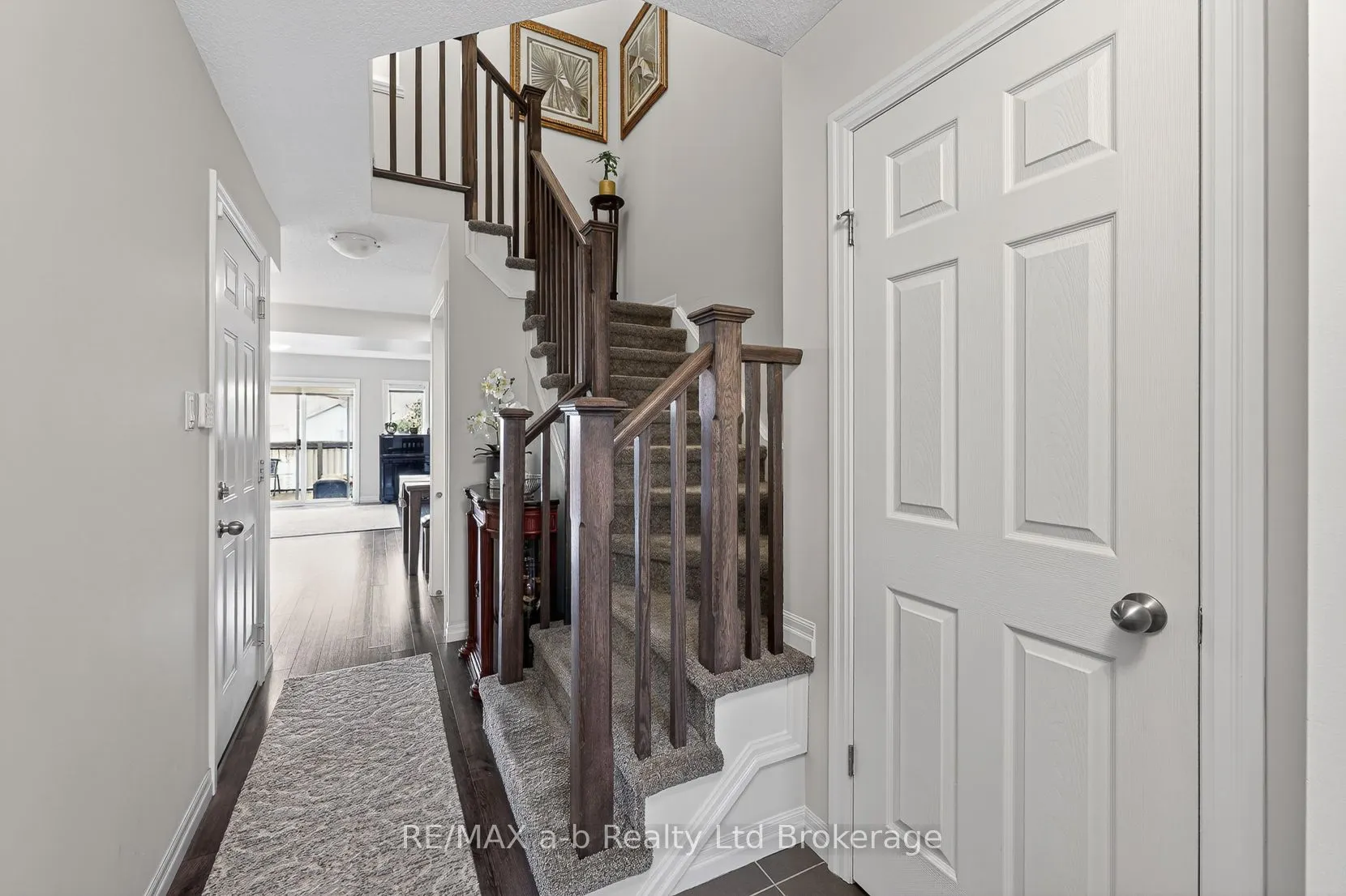 175 INGERSOLL Street N #28