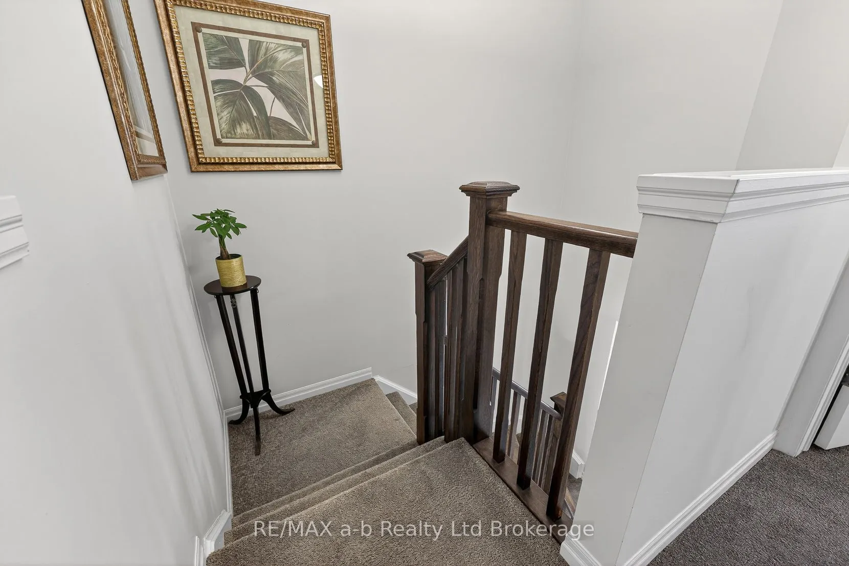 175 INGERSOLL Street N #28
