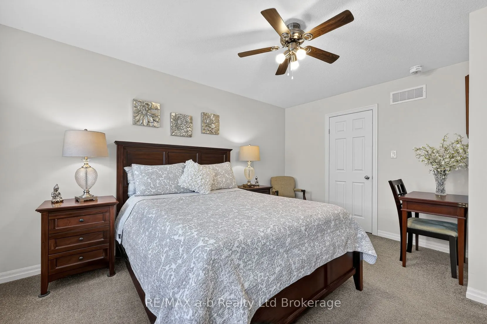 175 INGERSOLL Street N #28