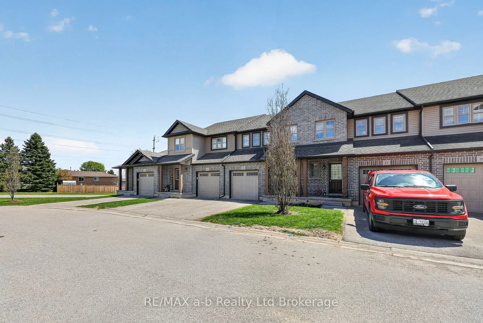 175 INGERSOLL Street N #28