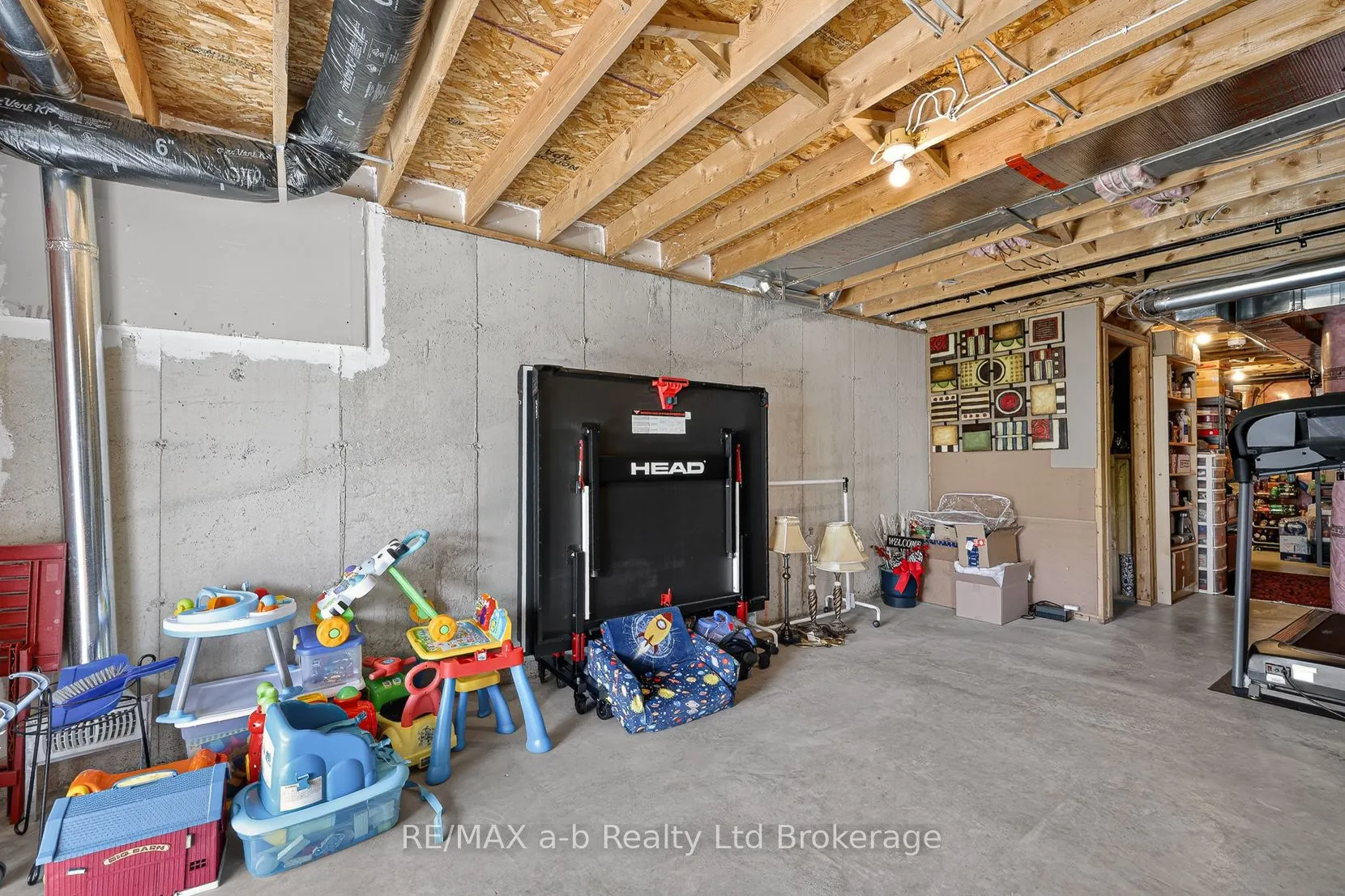 175 INGERSOLL Street N #28