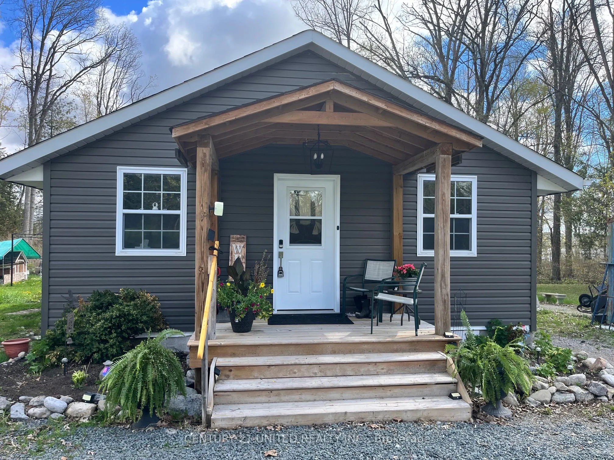 472 Canal Road